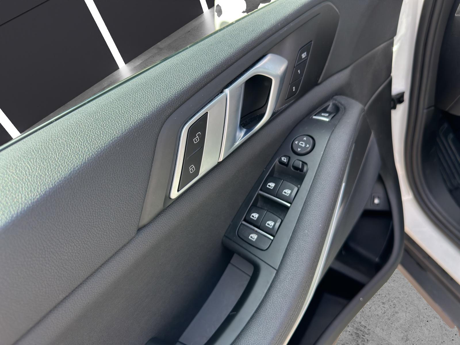 BMW X5 45e xDrive-image-12