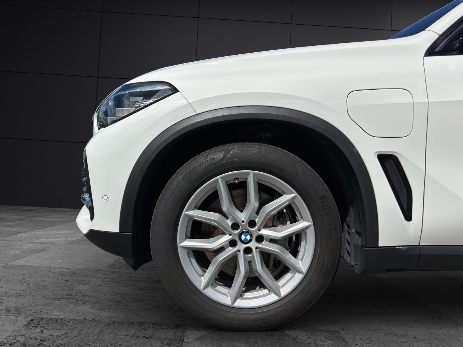 BMW X5 45e xDrive-image-4