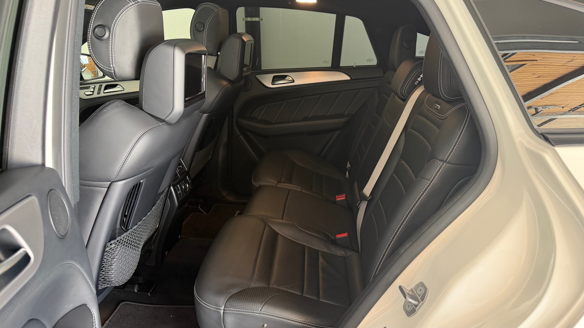 MERCEDES-BENZ GLE 63 V8 S AMG-image-4