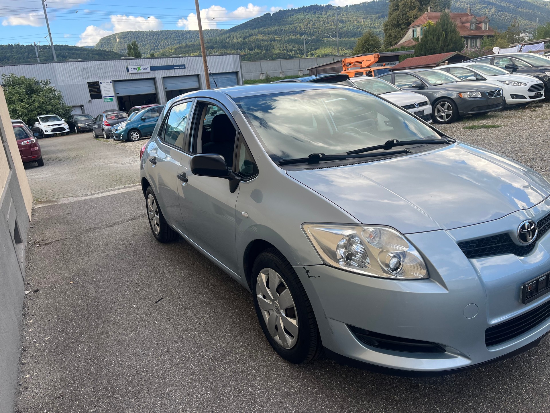 TOYOTA Auris 1.33 Linea Luna-image-0