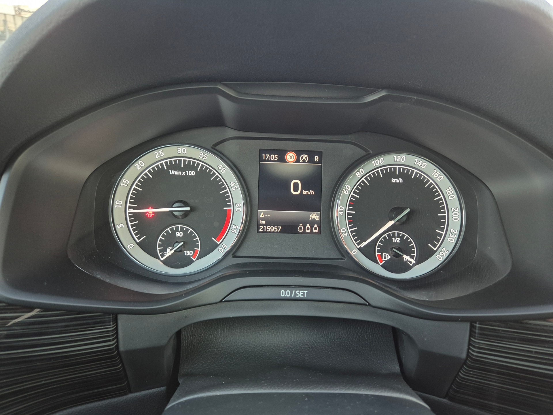 SKODA Kodiaq 2.0 TDI SCR Style 4x4 DSG-image-14