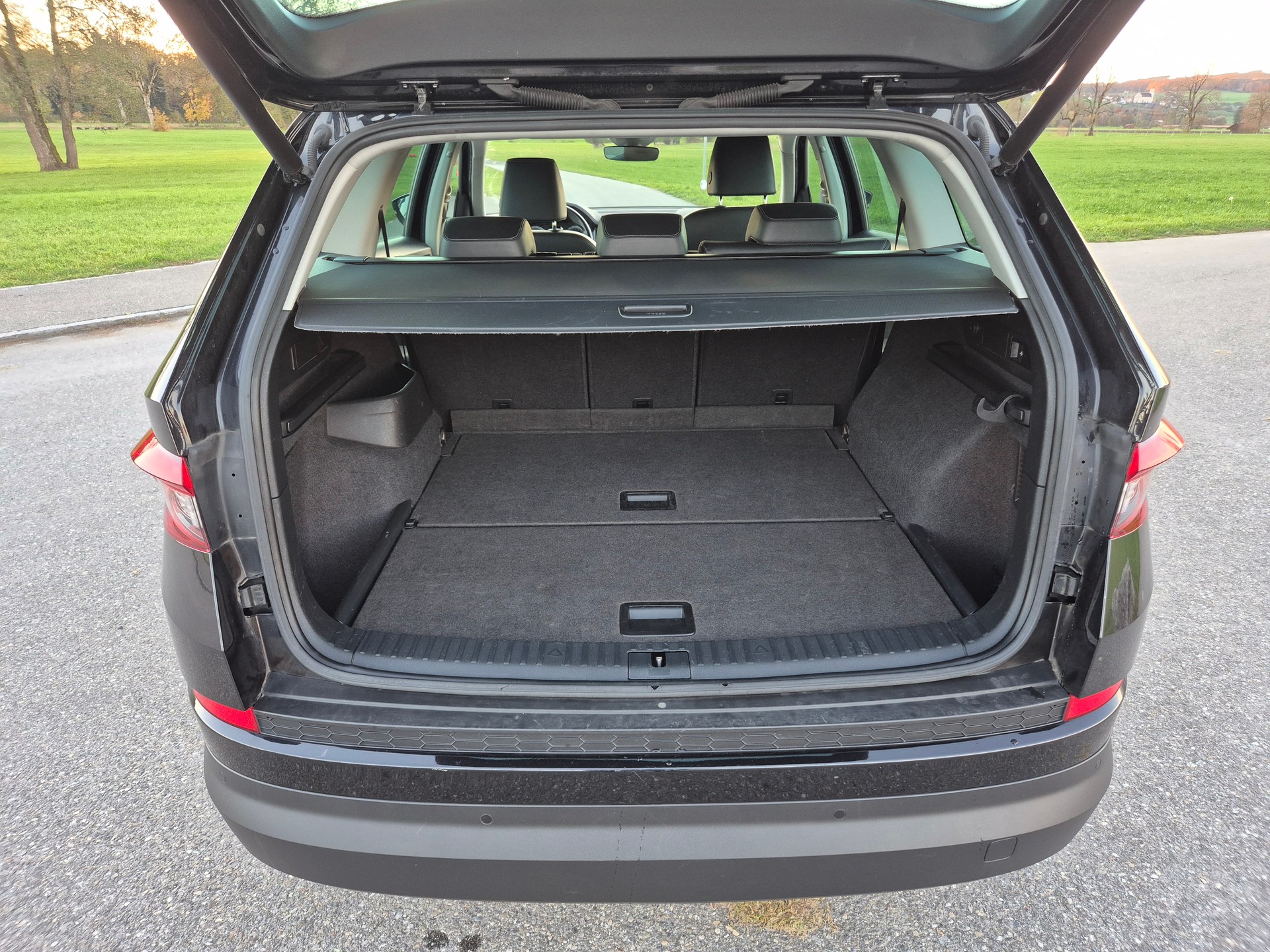 SKODA Kodiaq 2.0 TDI SCR Style 4x4 DSG-image-6