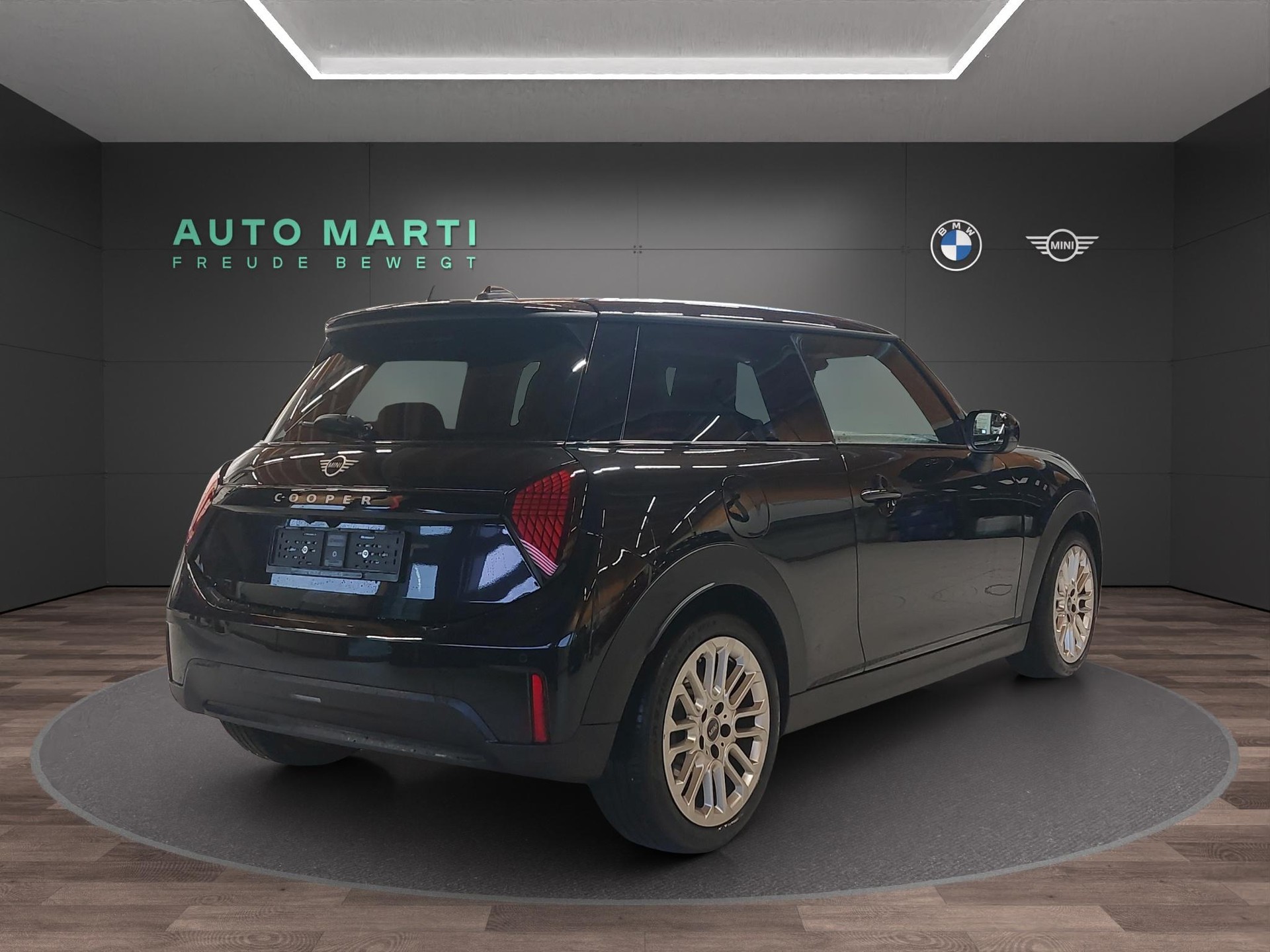 MINI F66 2.0i Cooper S SDKG-showroom-element-3