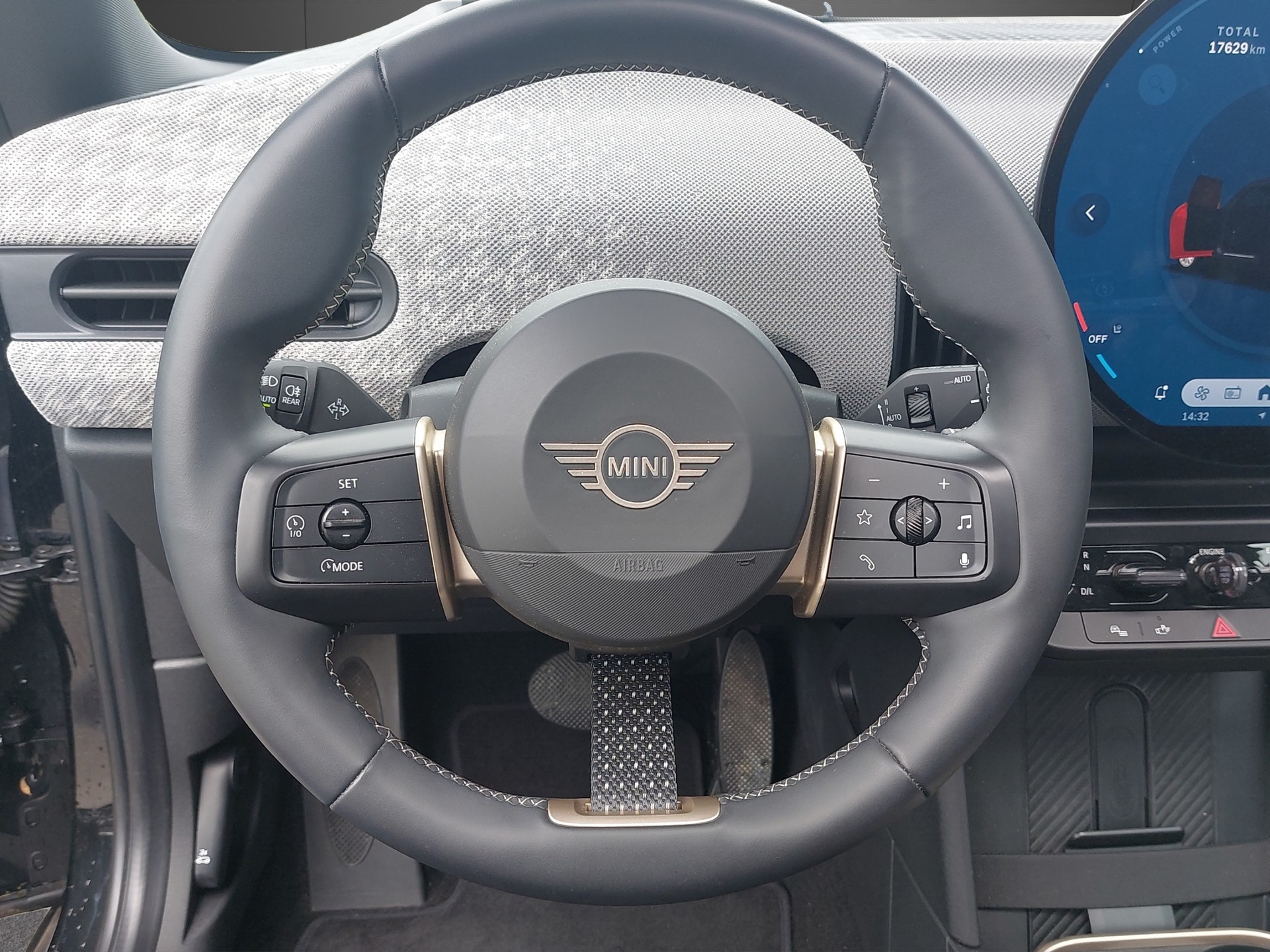 MINI F66 2.0i Cooper S SDKG-image-11