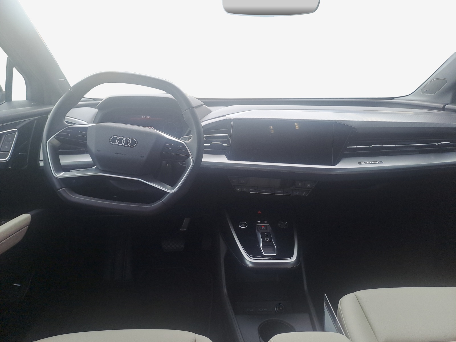 AUDI Q4 e-tron 40-image-8