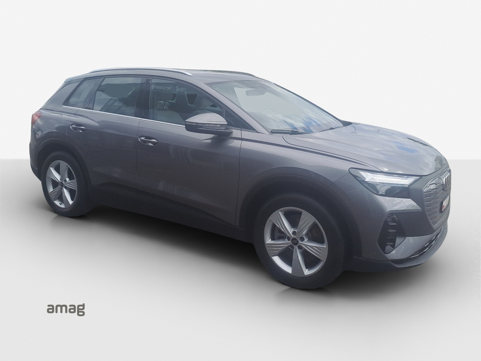 AUDI Q4 e-tron 40-image-5
