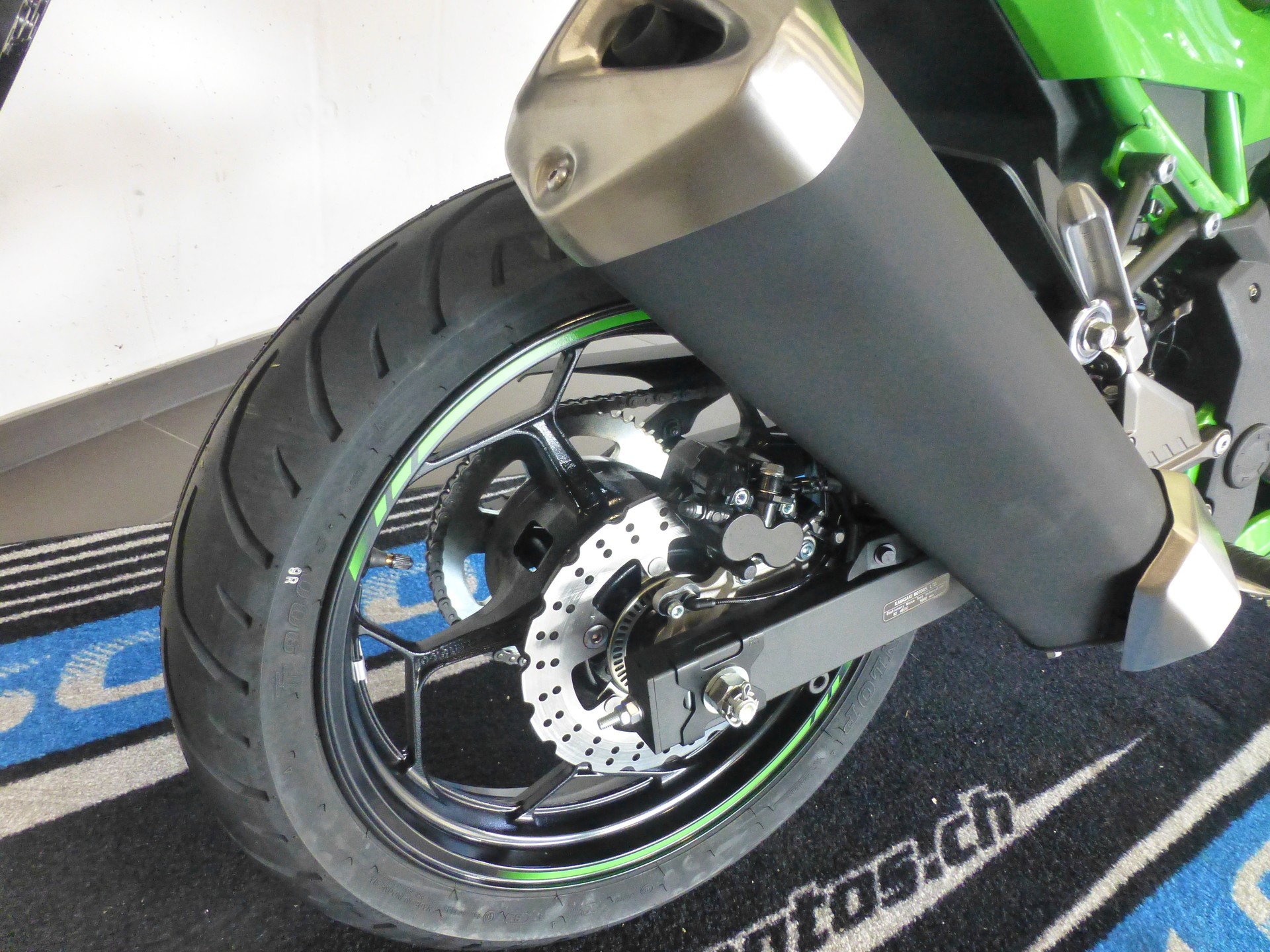 KAWASAKI Ninja 125 MY 2026-image-9