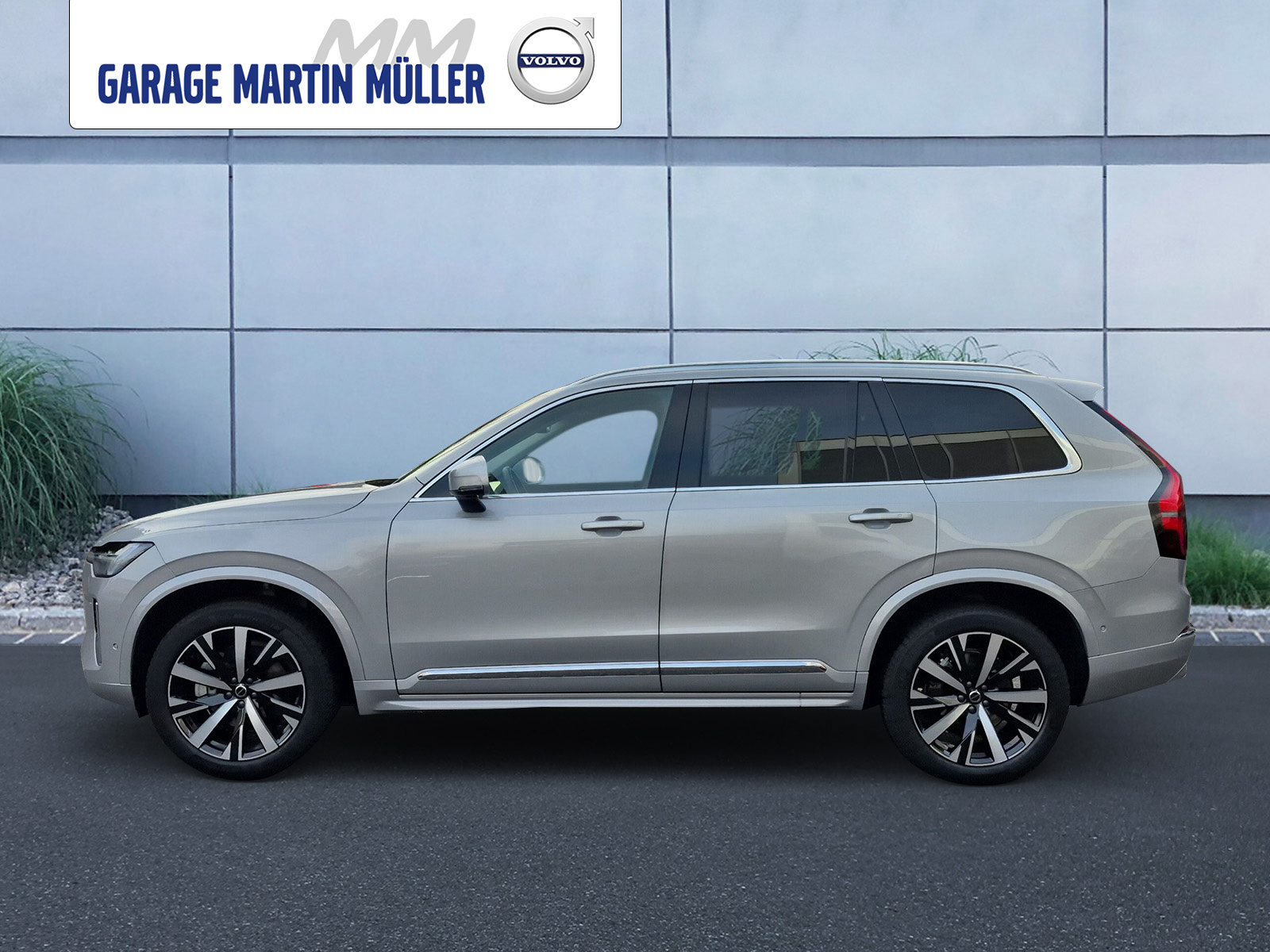 VOLVO XC90 2.0 B5 MH Plus Bright 7 P. AWD-showroom-element-1
