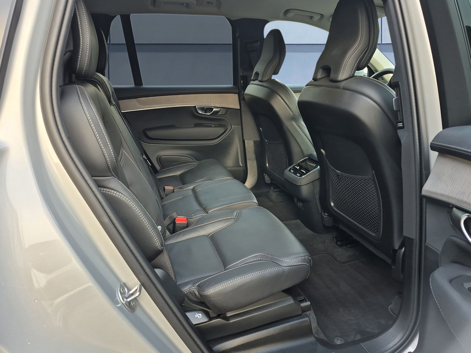 VOLVO XC90 2.0 B5 MH Plus Bright 7 P. AWD-image-13