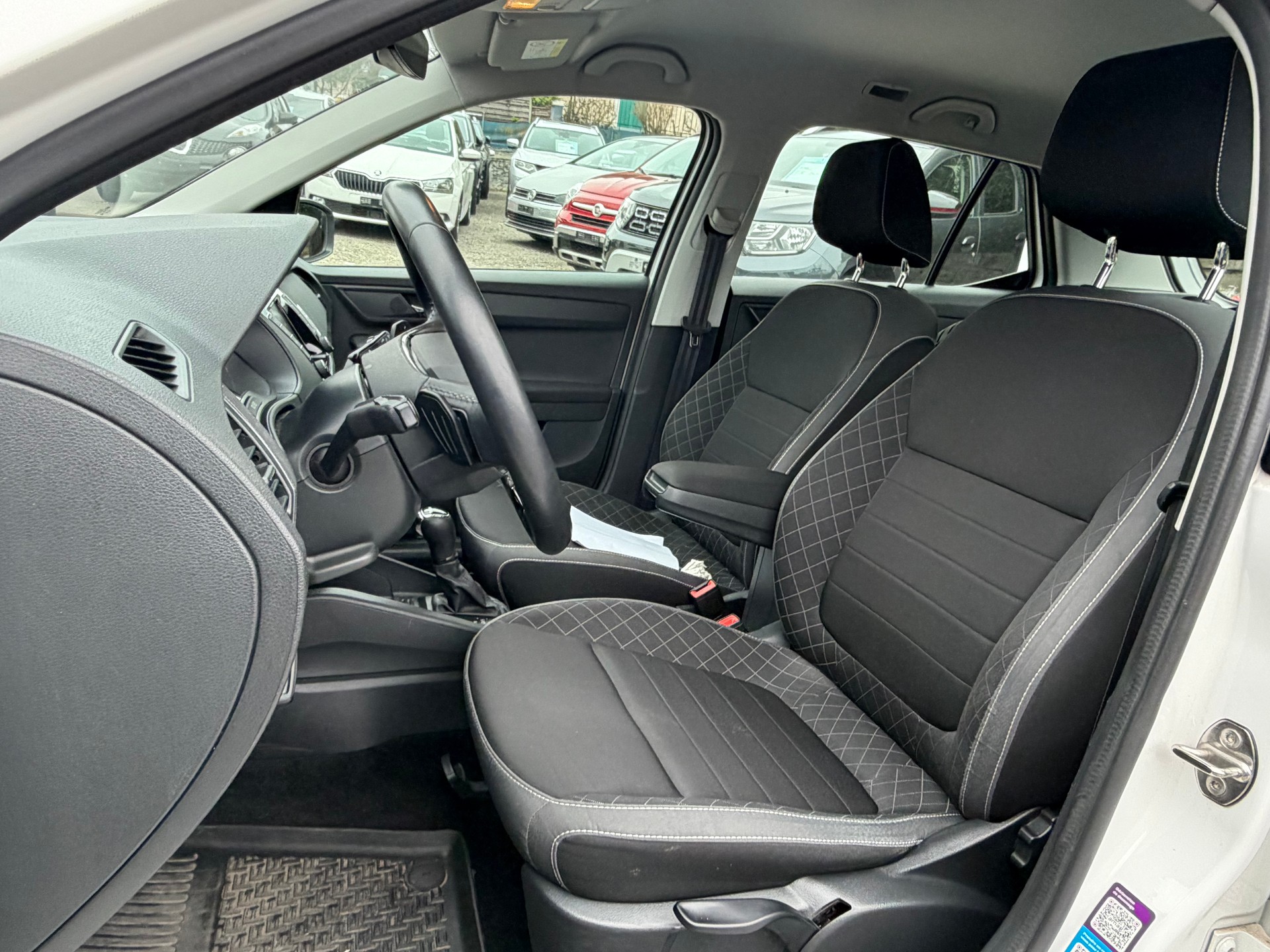 SKODA Fabia 1.0 TSI Ambition DSG-image-7