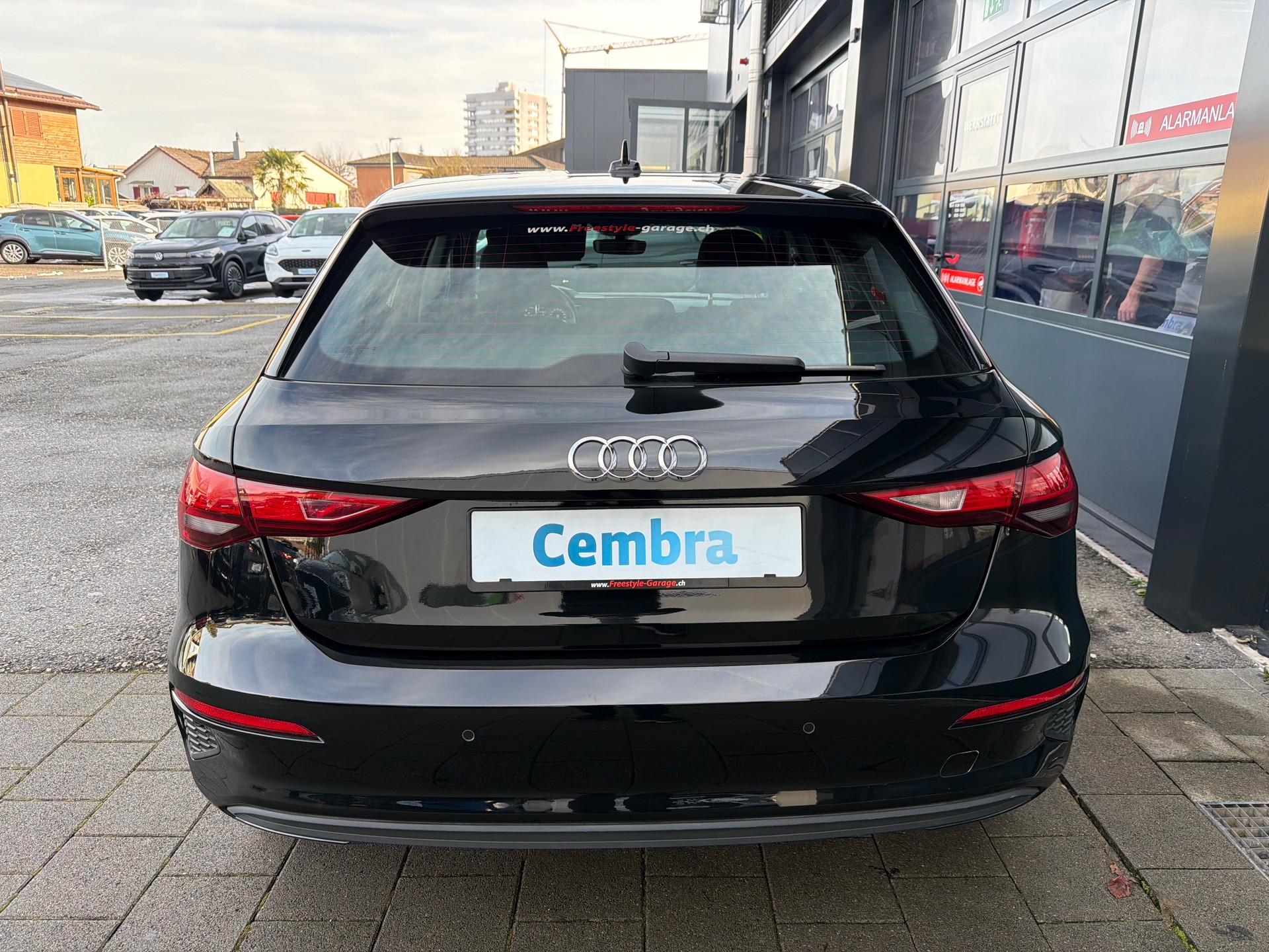 AUDI A3 Sportback 30 TFSI S line S-tronic-image-4