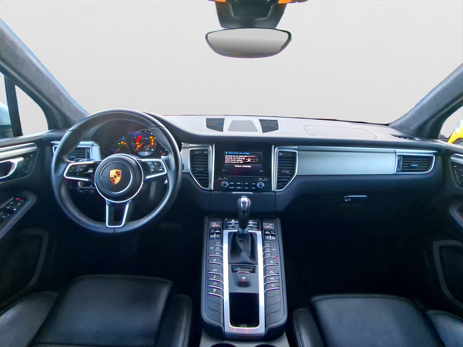 PORSCHE Macan Turbo PDK-image-10