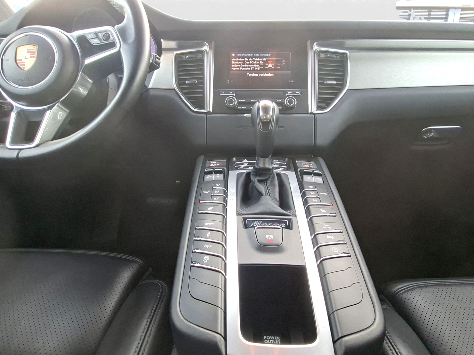 PORSCHE Macan Turbo PDK-image-12