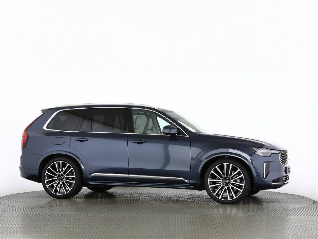 VOLVO XC90 2.0 T8 TE XCLUSIVE Ultra Bright eAWD-image-17