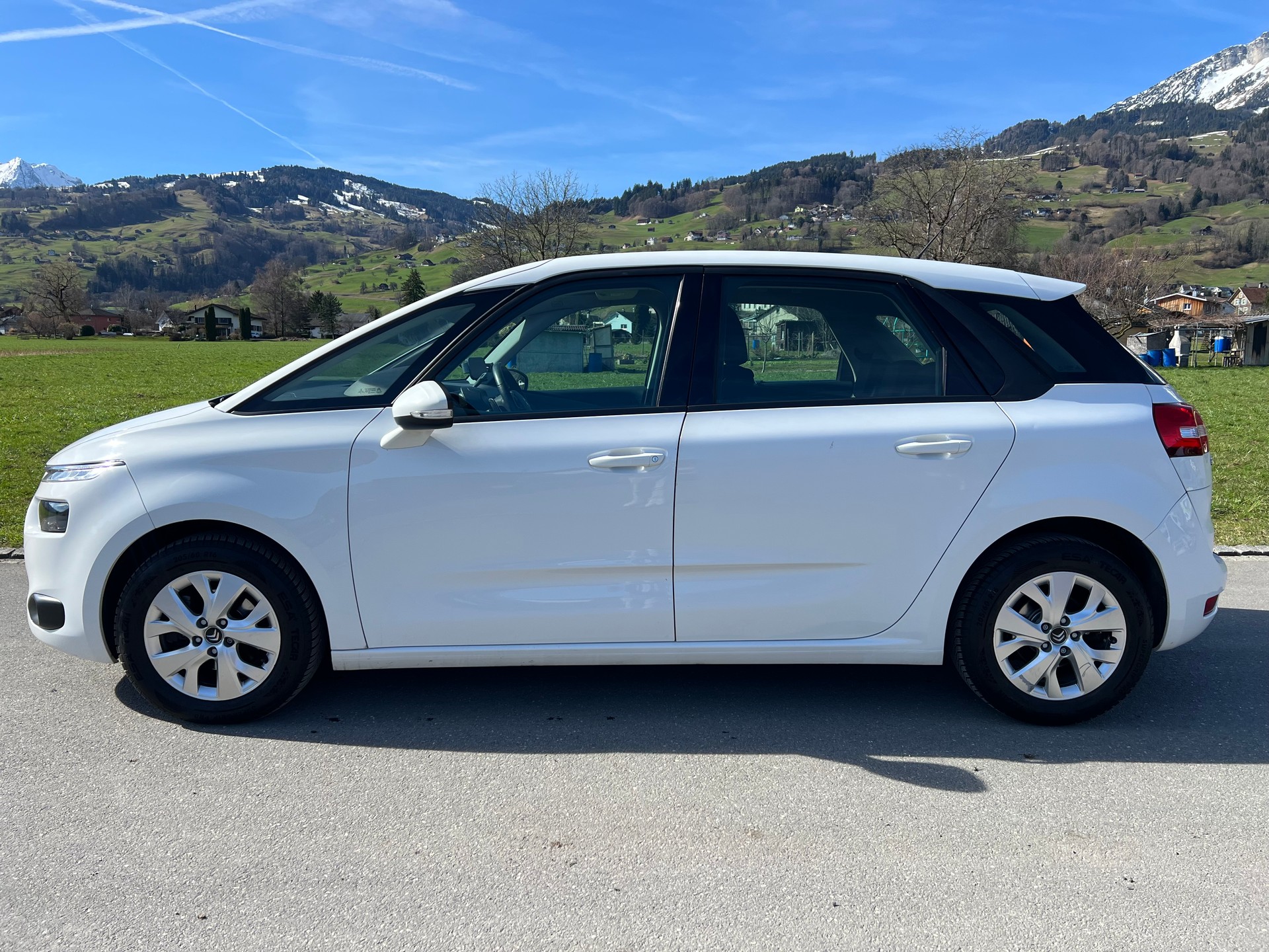 CITROEN C4 Picasso 1.6 e-HDi Séduction ETG6-image-2