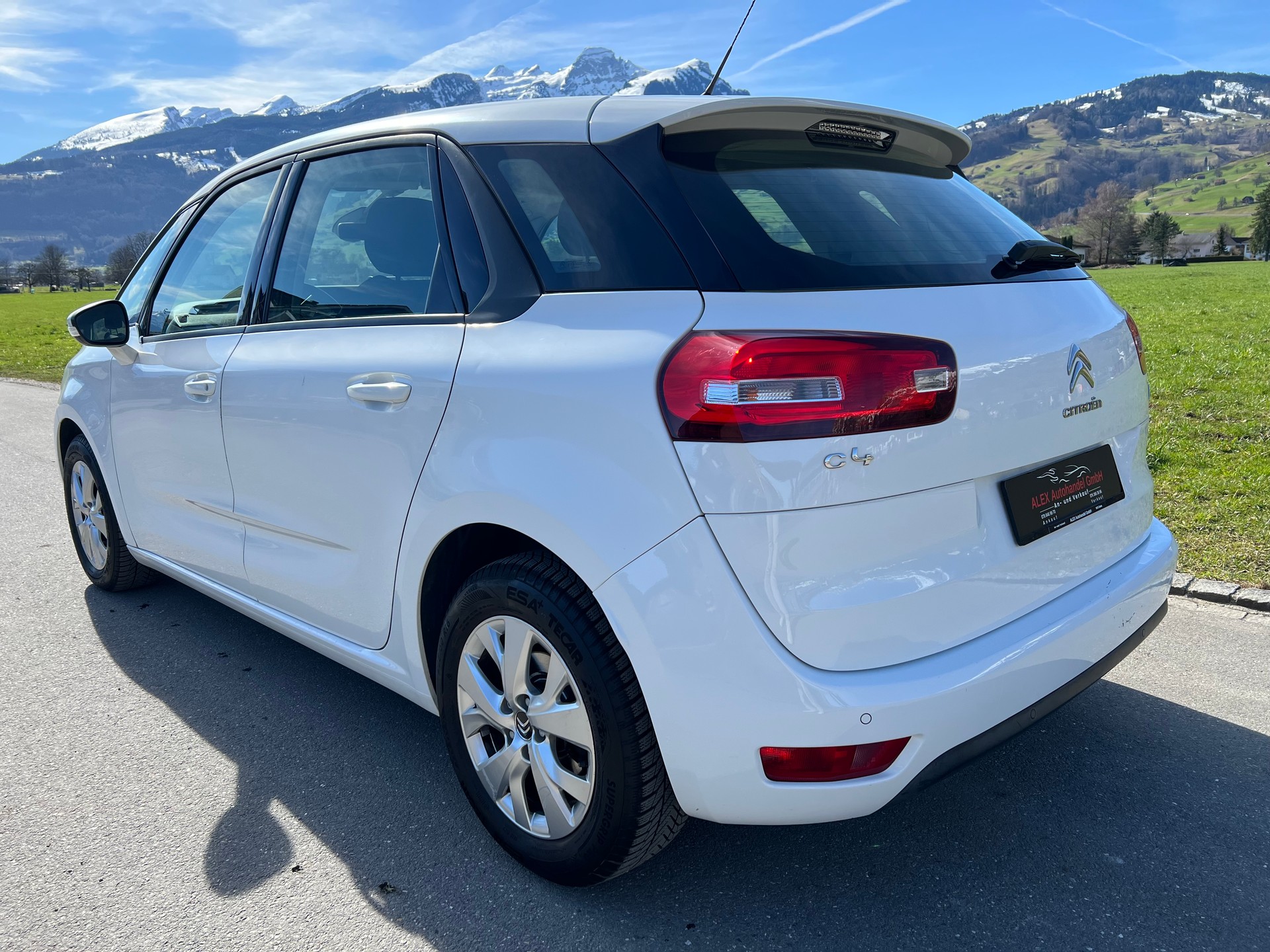 CITROEN C4 Picasso 1.6 e-HDi Séduction ETG6-image-3