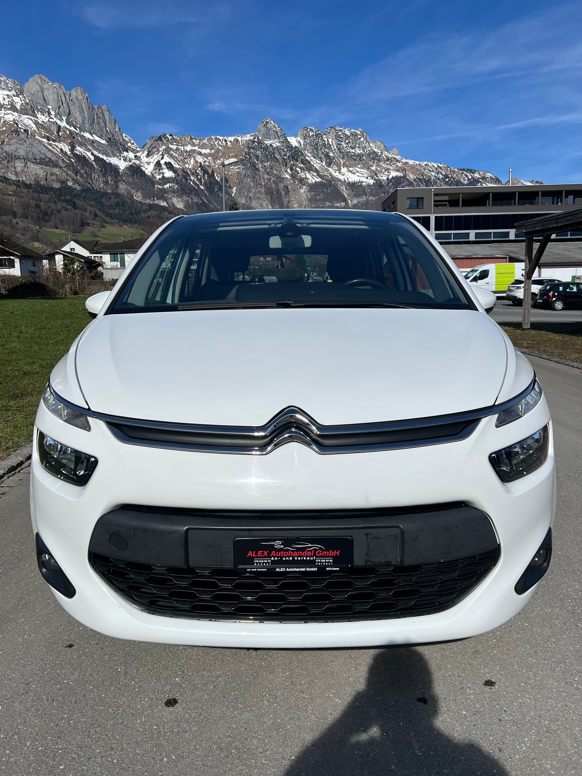CITROEN C4 Picasso 1.6 e-HDi Séduction ETG6-image-1
