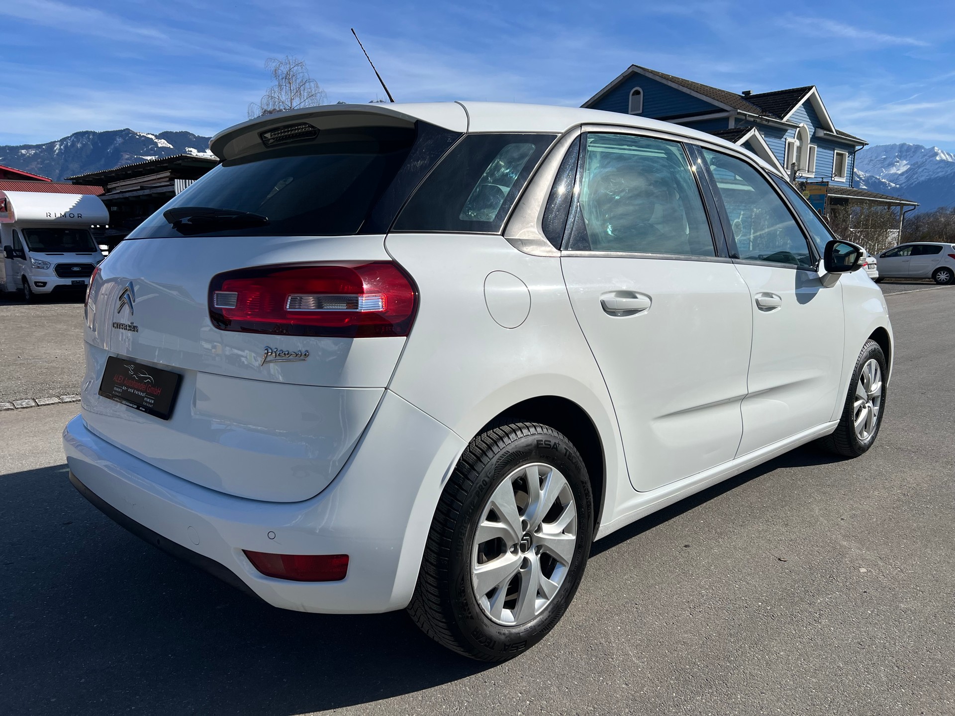 CITROEN C4 Picasso 1.6 e-HDi Séduction ETG6-image-6
