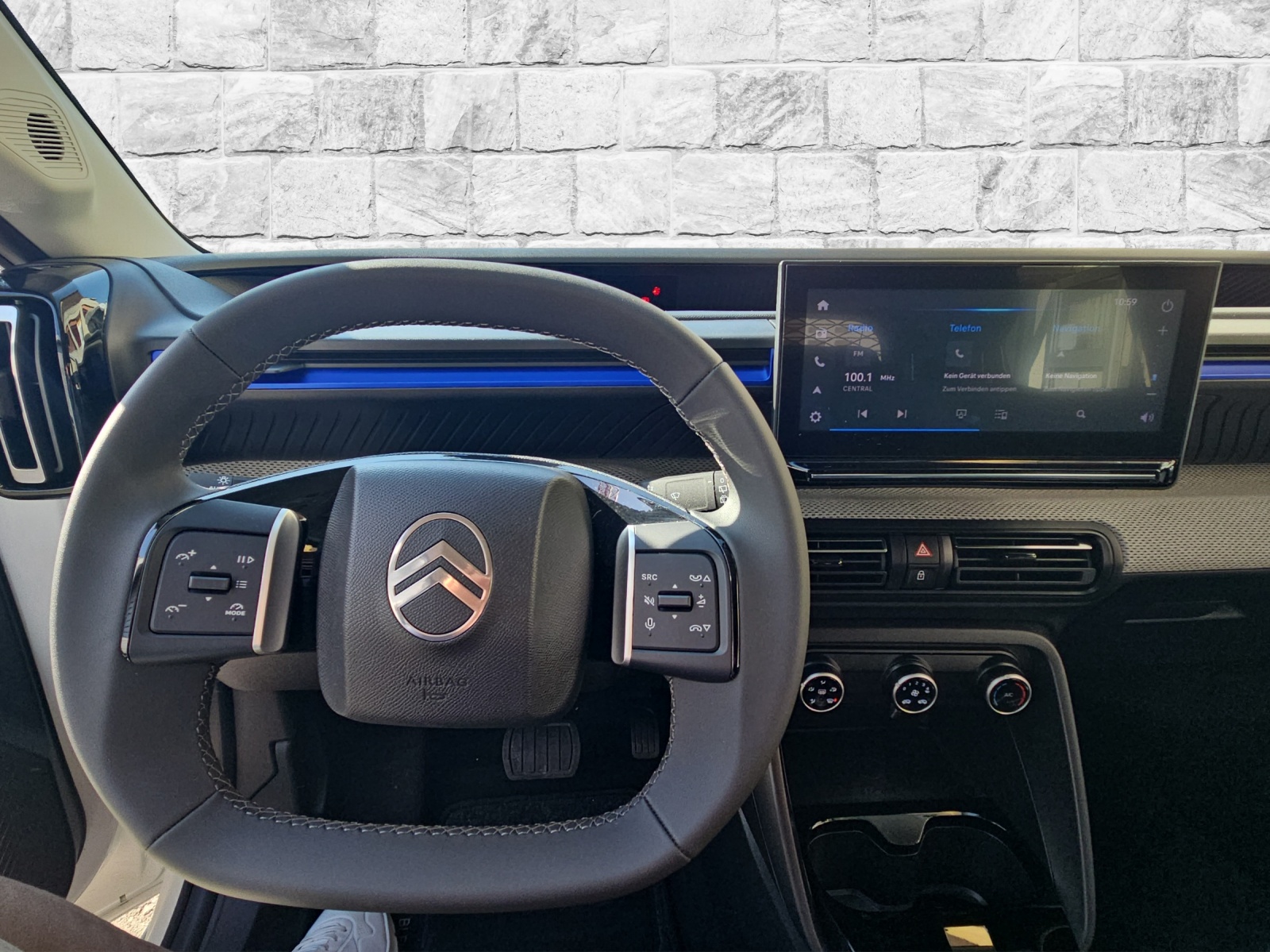 CITROEN e-C3 44kWh Van-image-10