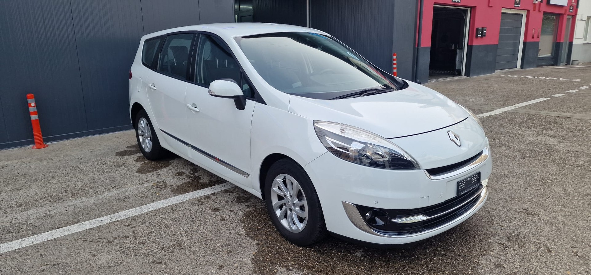 RENAULT Grand Scénic 1.5 dCi Expression EDC-showroom-element-3