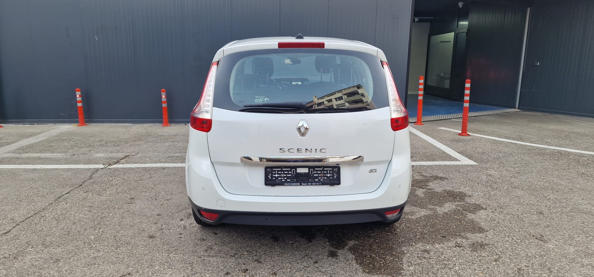 RENAULT Grand Scénic 1.5 dCi Expression EDC-image-8