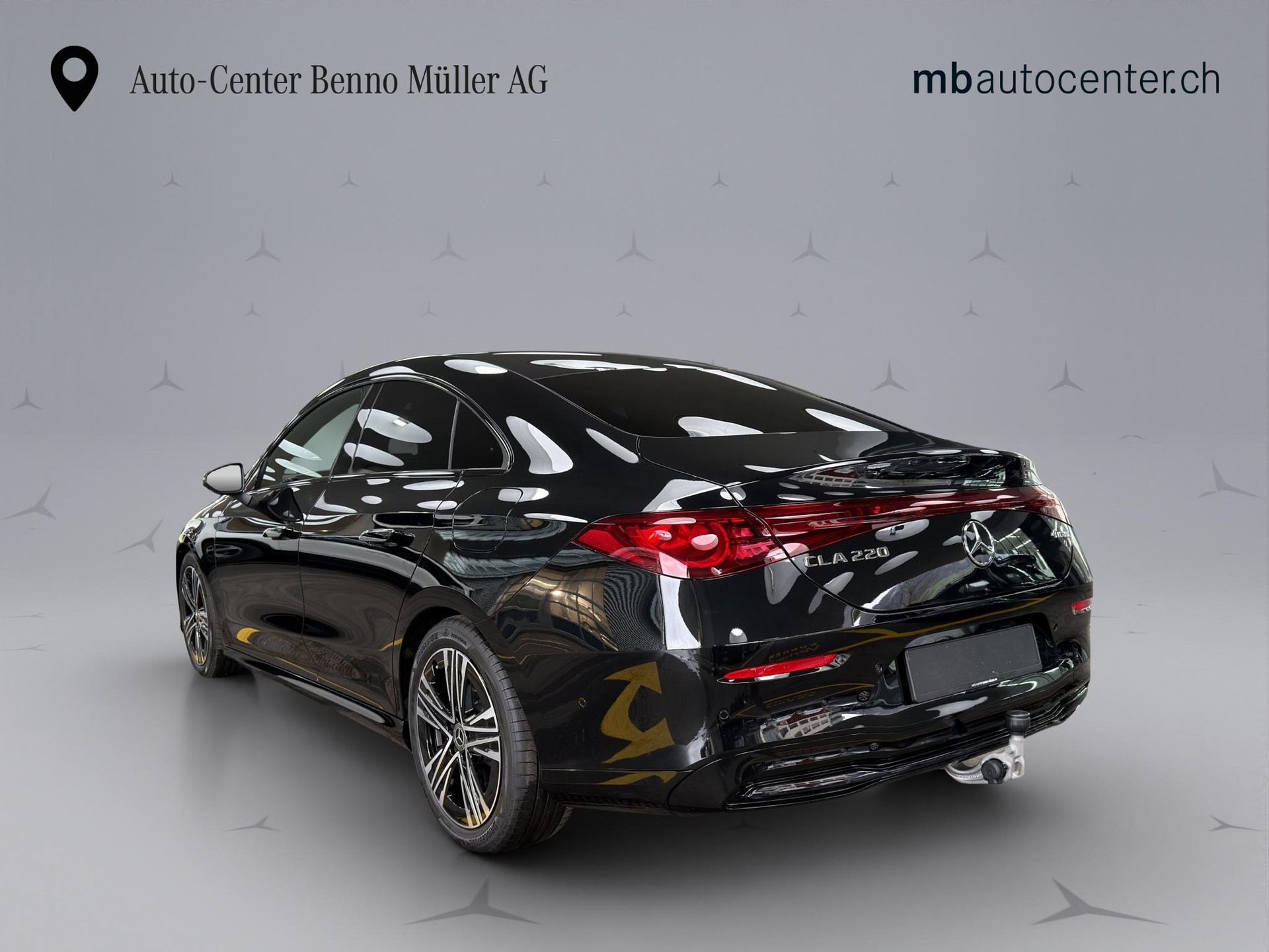 MERCEDES-BENZ CLA 220 Progressive 4matic-image-2