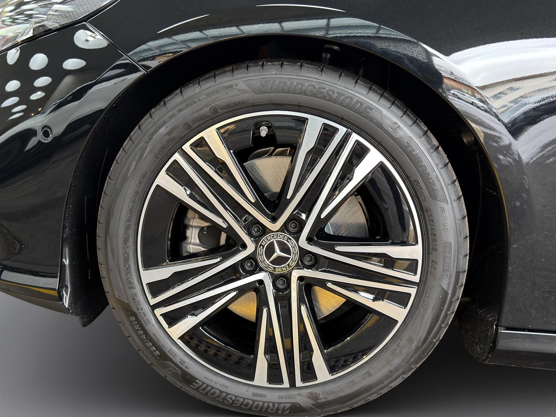 MERCEDES-BENZ CLA 220 Progressive 4matic-image-19