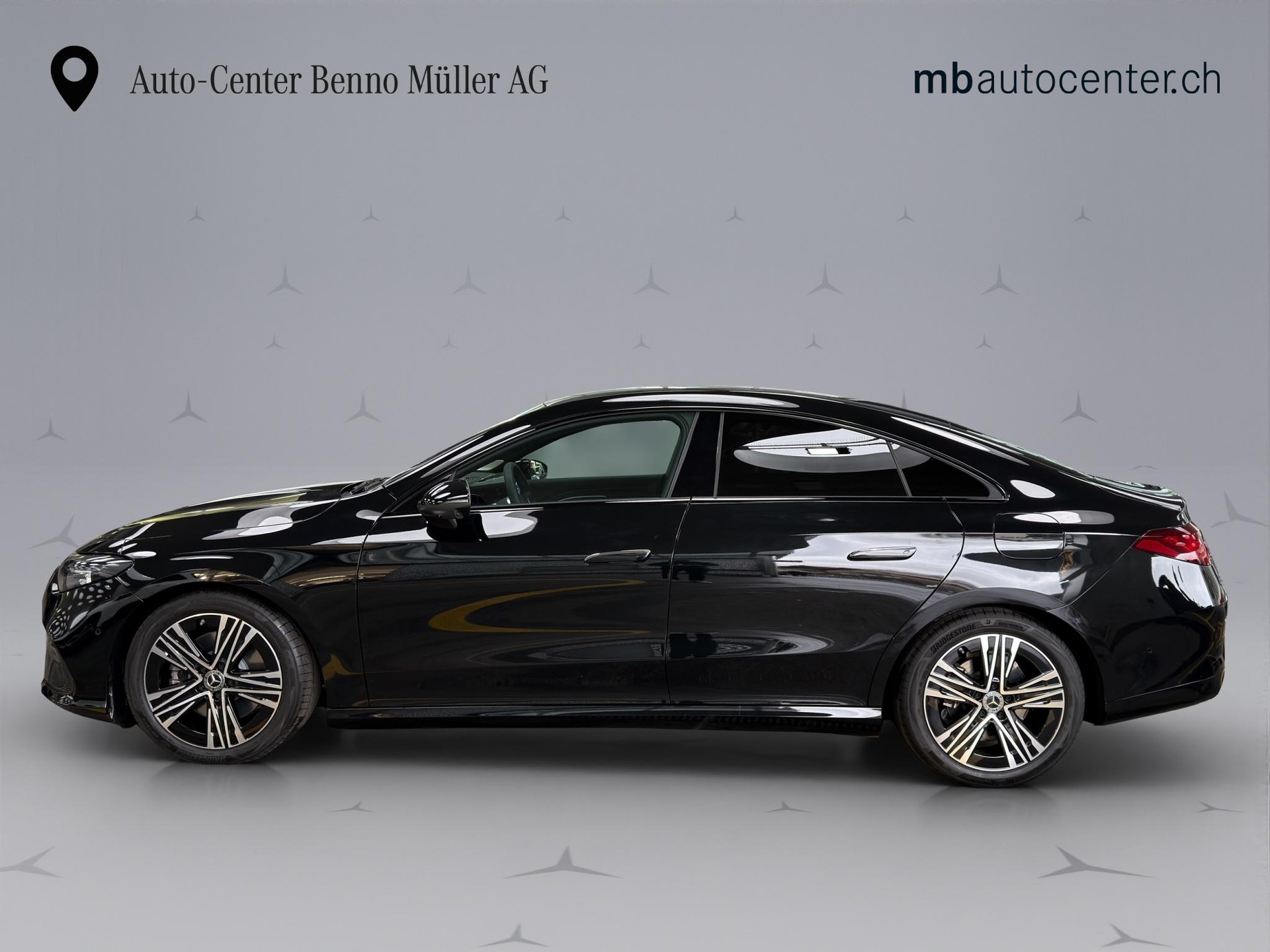 MERCEDES-BENZ CLA 220 Progressive 4matic-image-1