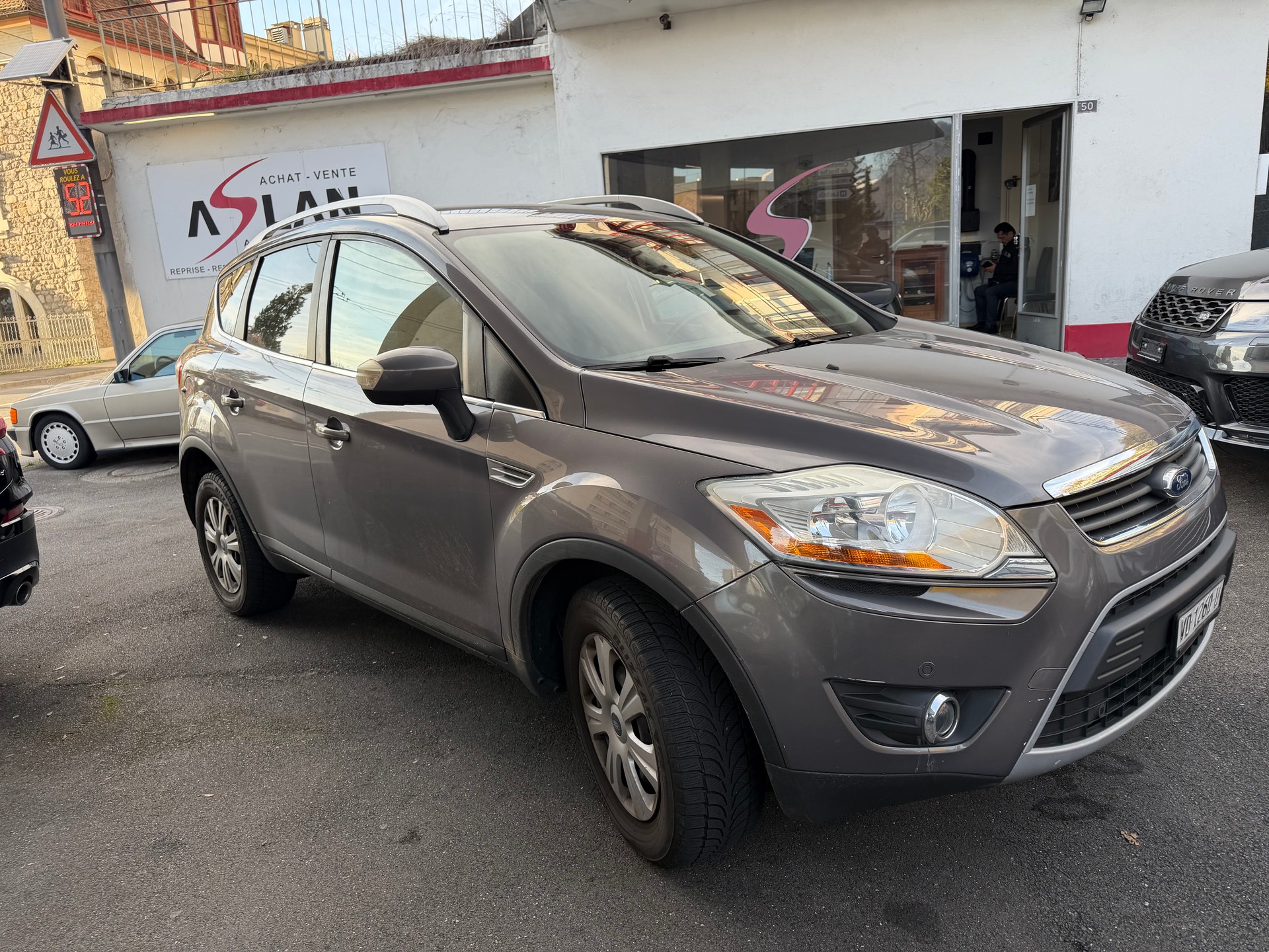 FORD Kuga 2.0 TDCi Titanium S 4WD PowerShift-image-2