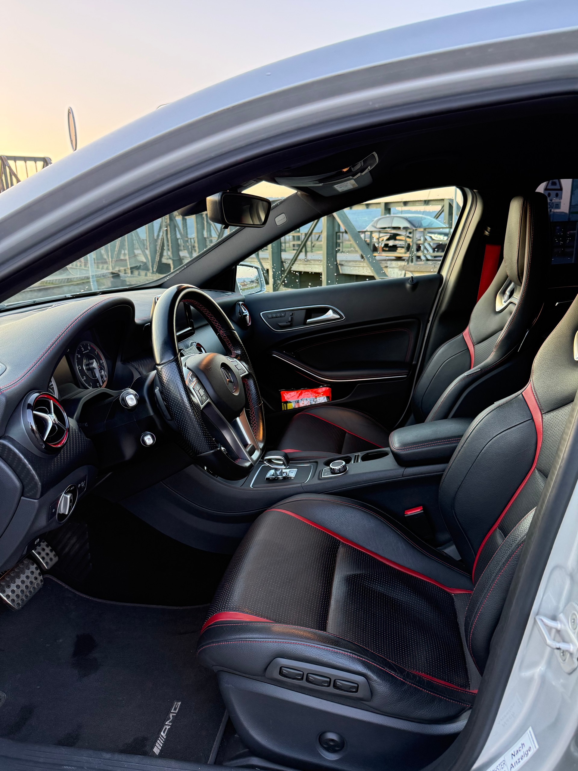 MERCEDES-BENZ A 45 AMG 4Matic Speedshift 7G-DCT-image-8