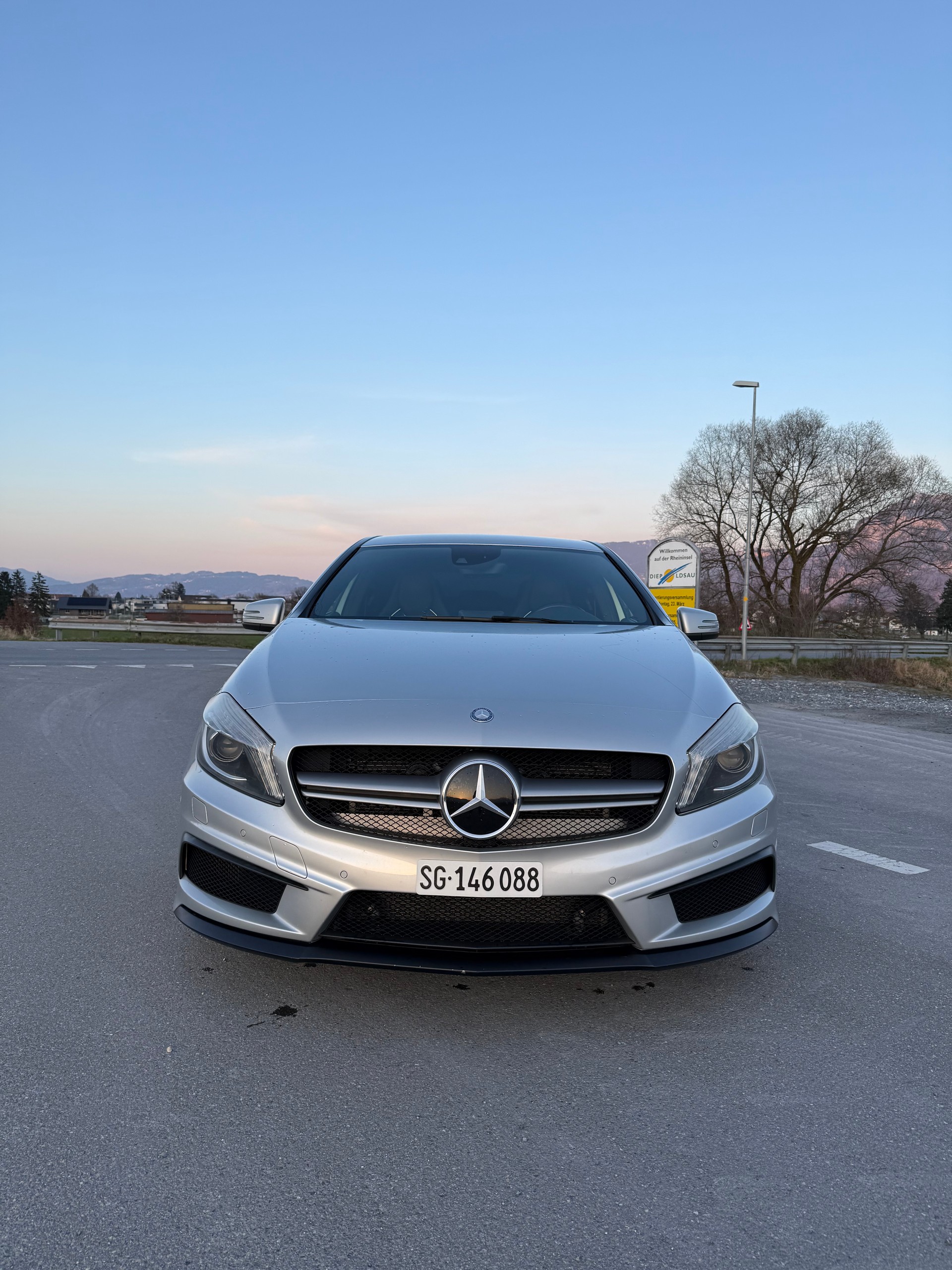 MERCEDES-BENZ A 45 AMG 4Matic Speedshift 7G-DCT-image-4