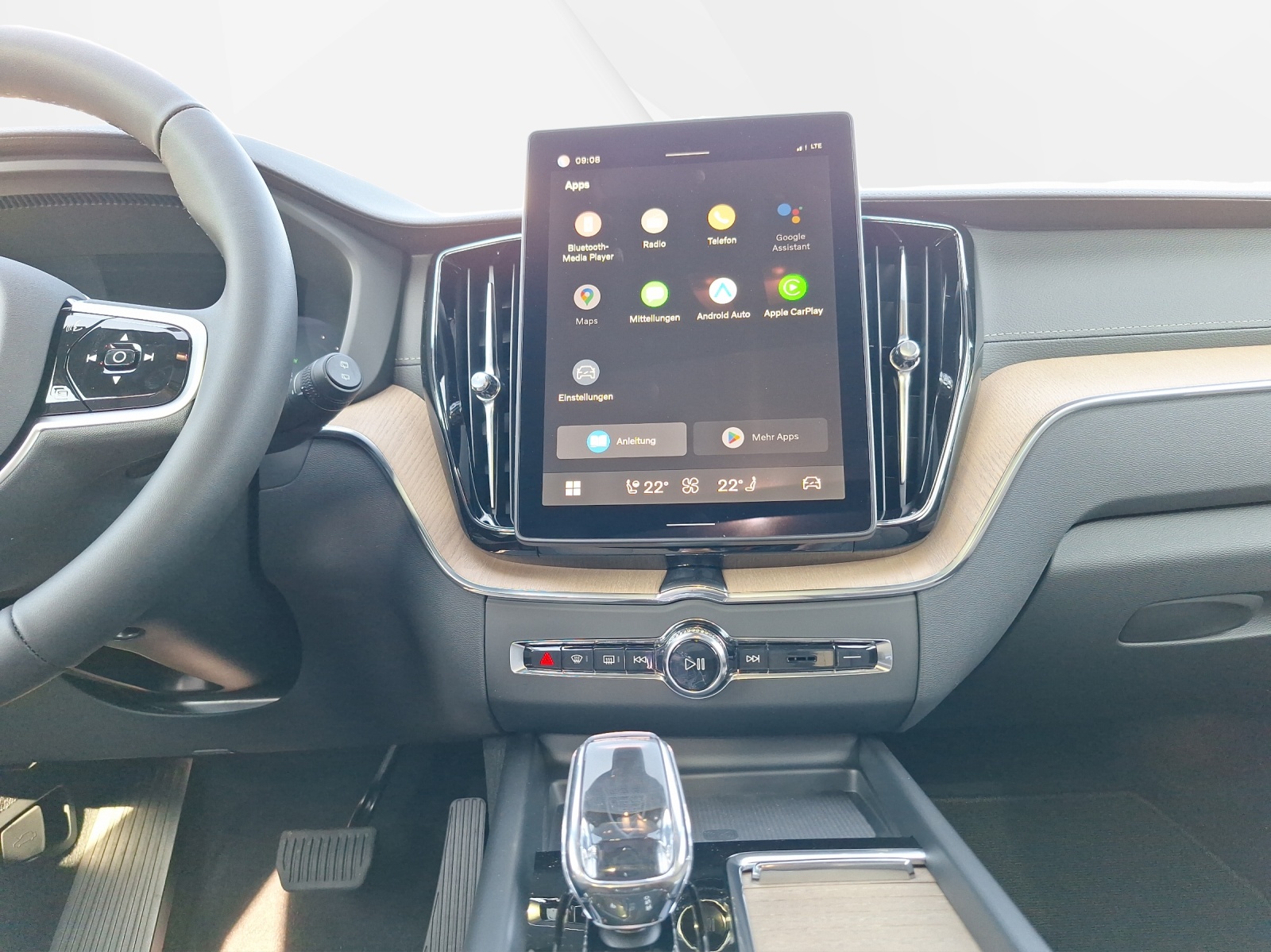 VOLVO XC60 2.0 T6 TE Ultra Dark eAWD-image-11
