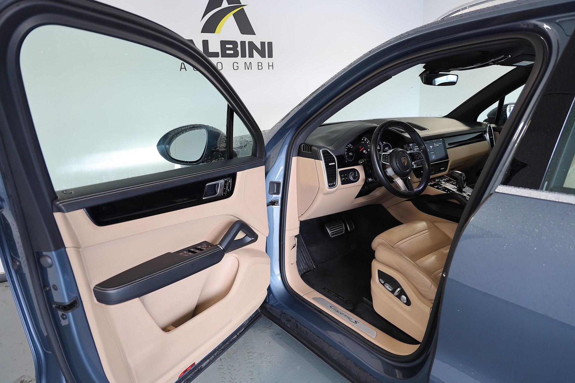 PORSCHE Cayenne S-image-6