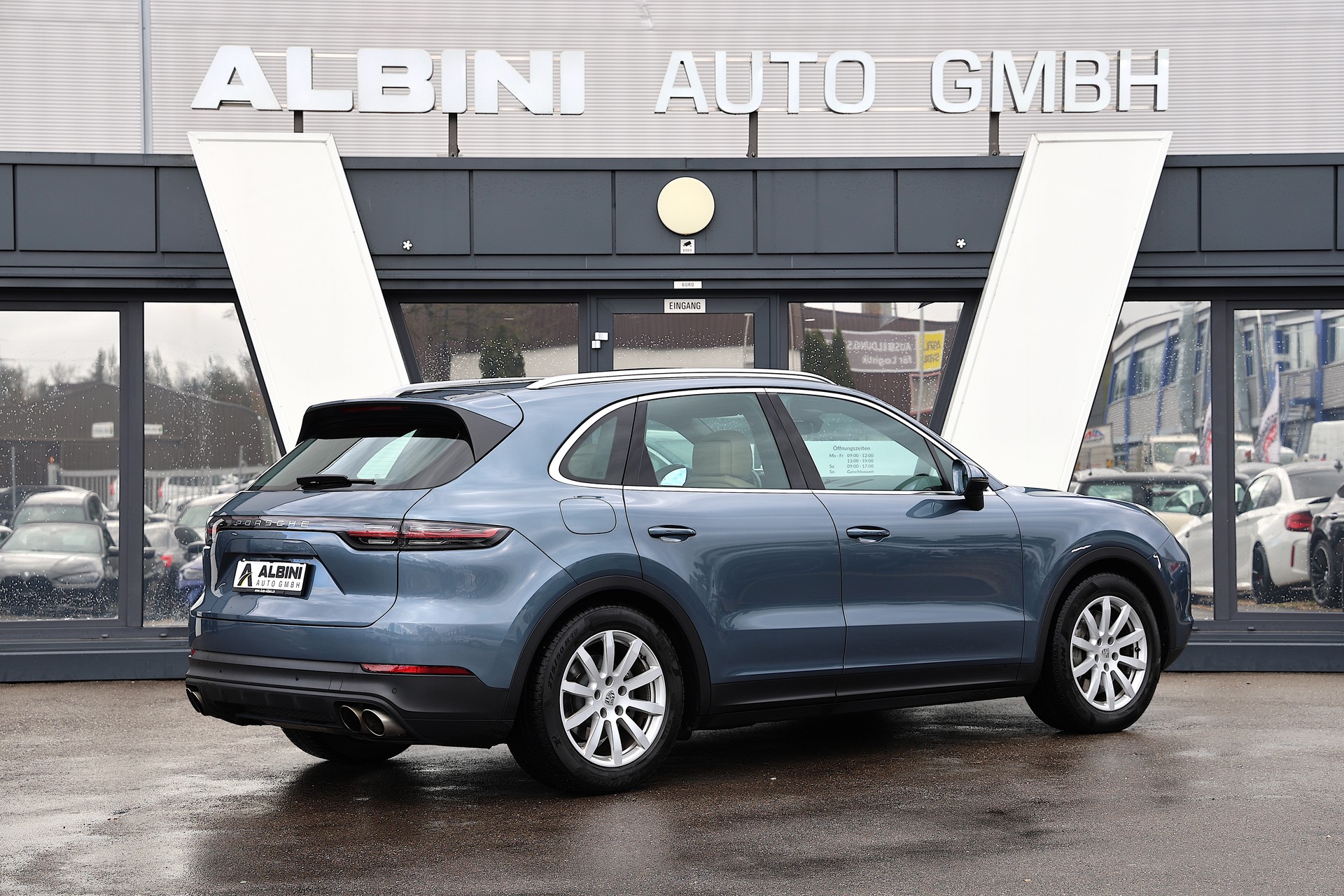 PORSCHE Cayenne S-image-3