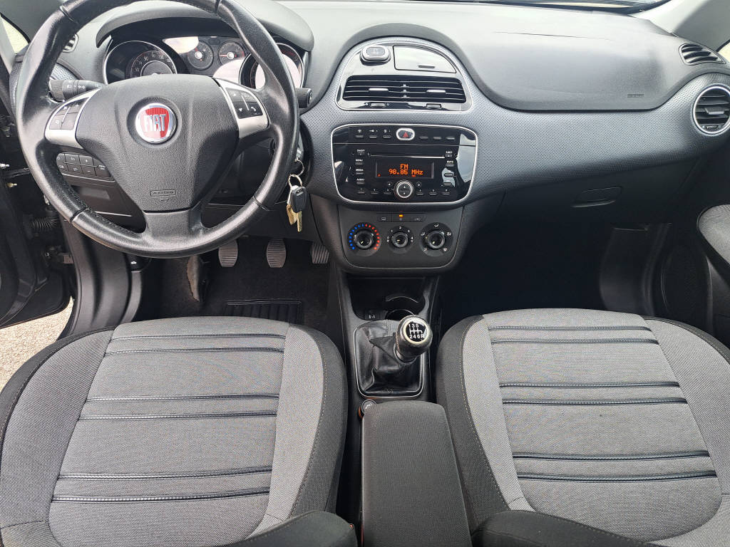 FIAT Punto Evo 1.4 105cv MultiAir Dynamic-image-11