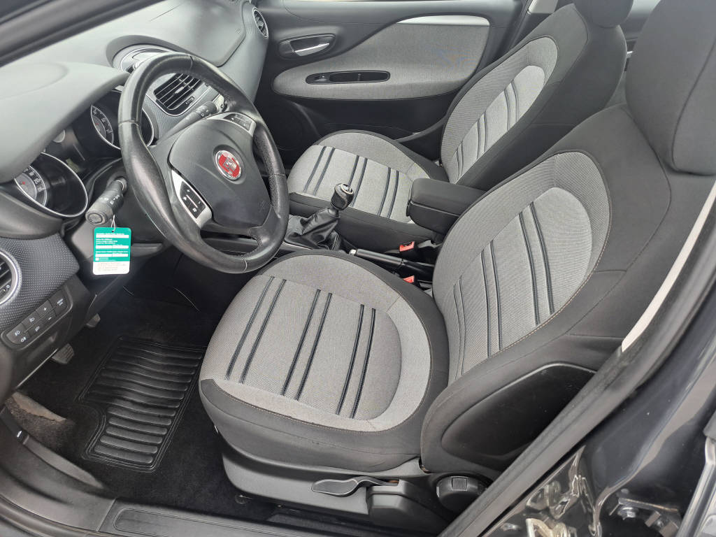 FIAT Punto Evo 1.4 105cv MultiAir Dynamic-image-7
