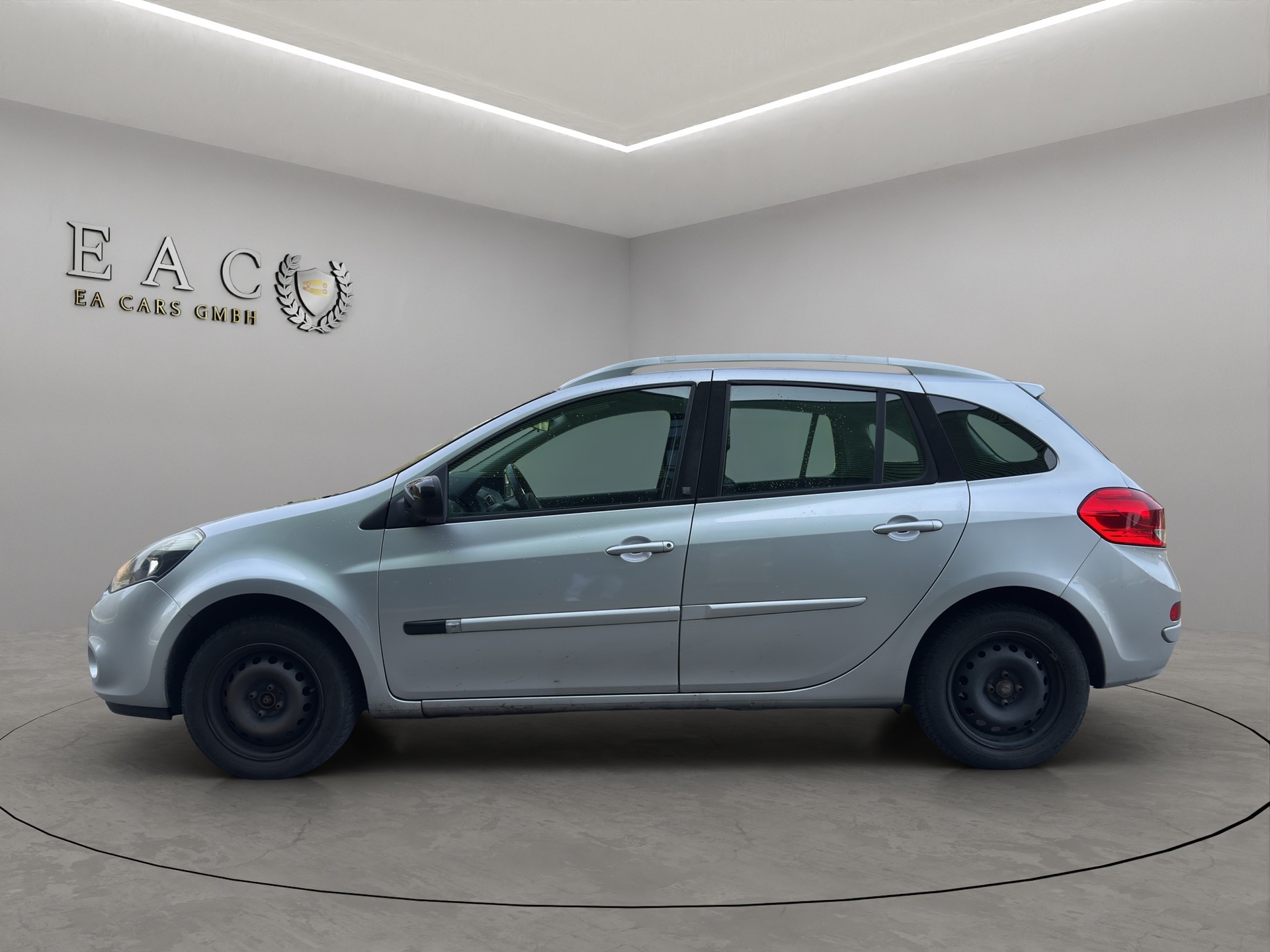 RENAULT Clio Grandtour 1.2 16V Turbo Dynamique-image-1