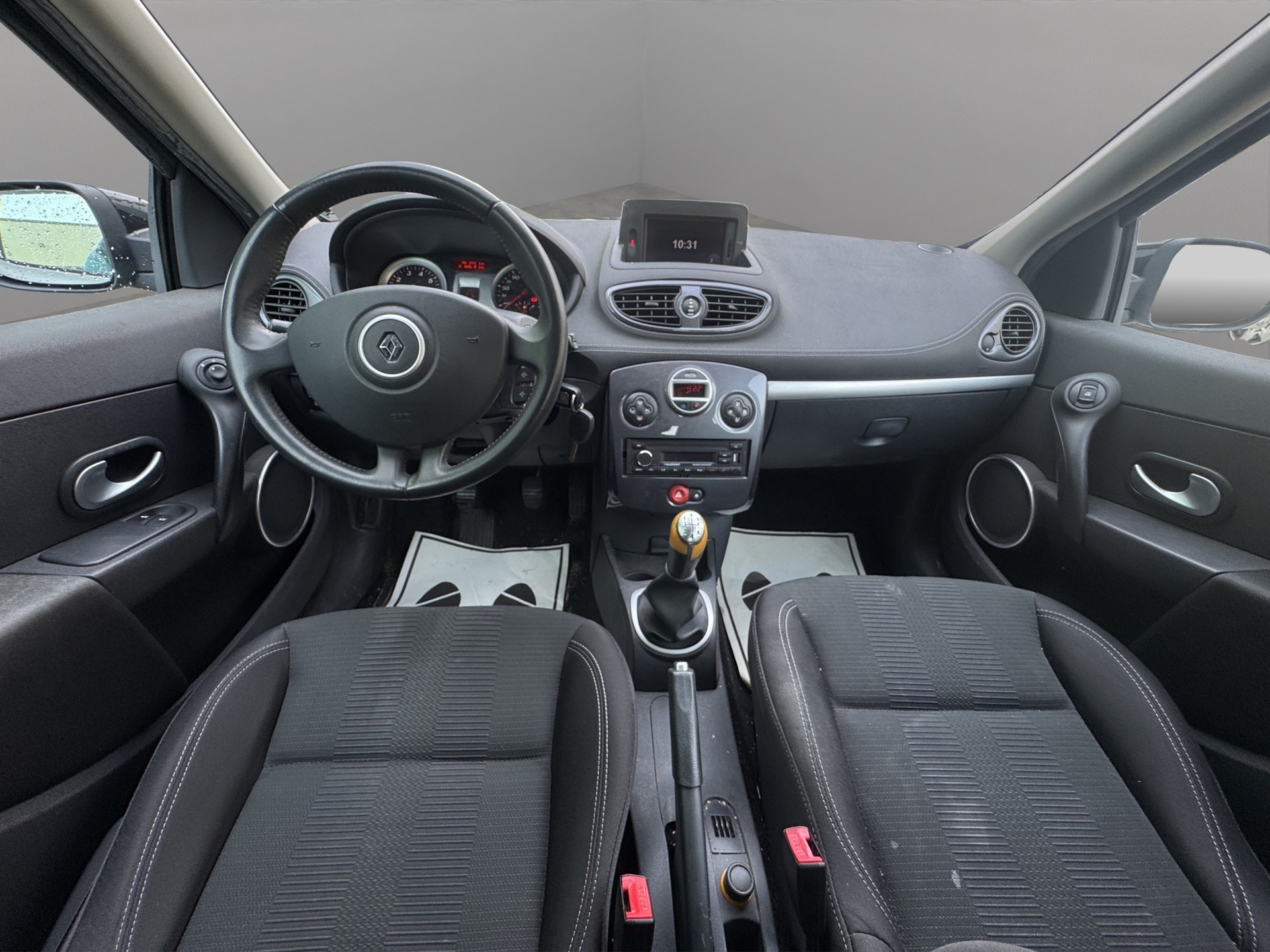 RENAULT Clio Grandtour 1.2 16V Turbo Dynamique-image-11
