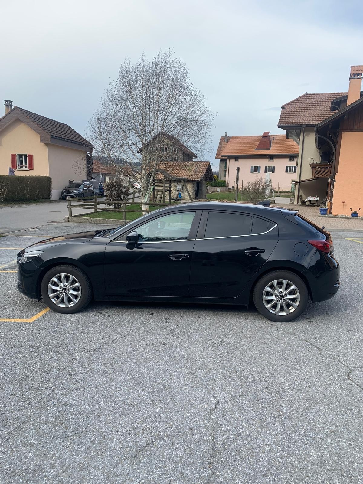 MAZDA 3 SKYACTIV-G 120 Ambition Automat-image-1