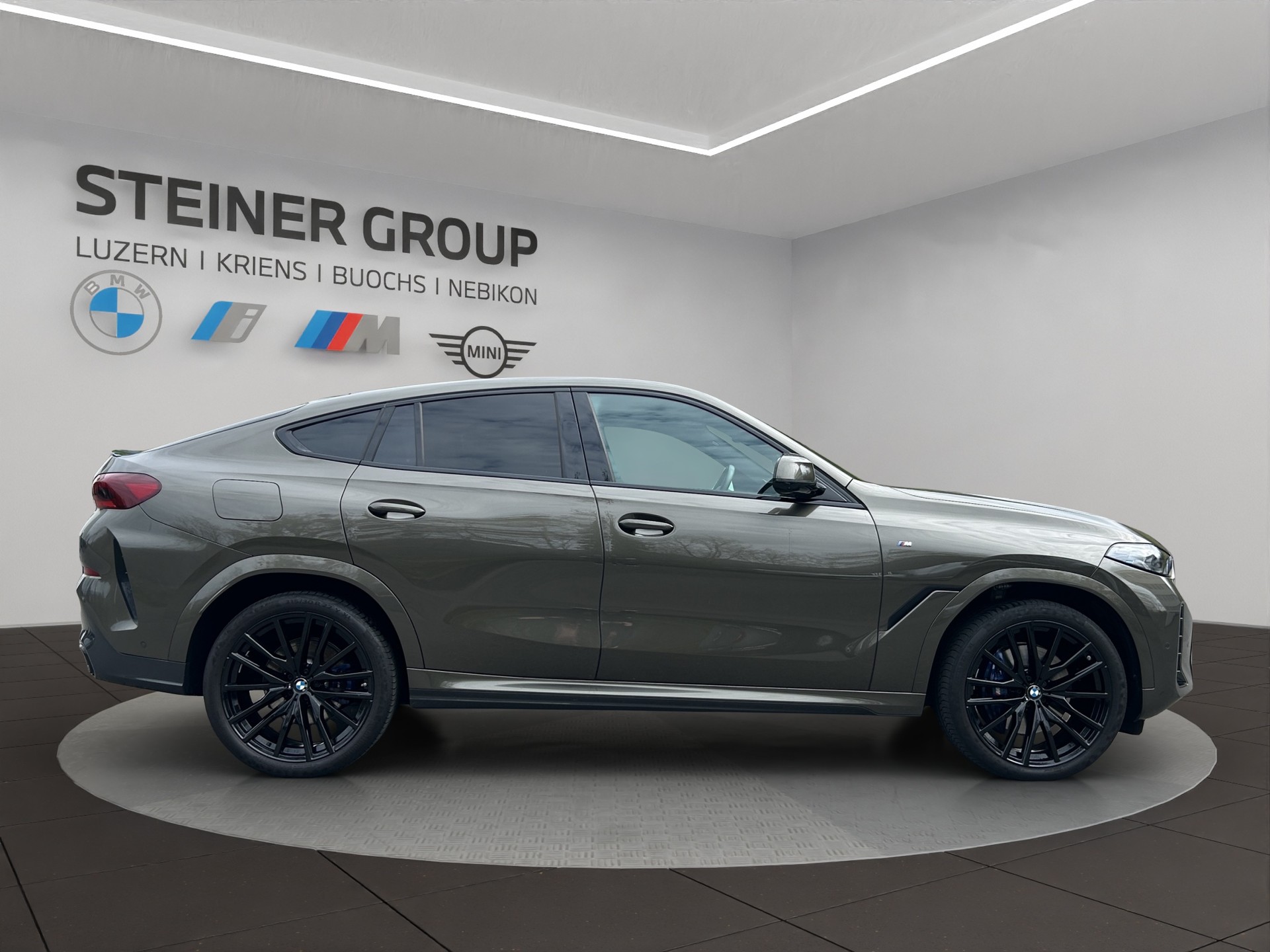 BMW X6 xDrive 48V 40d M Sport Pro Steptronic-showroom-element-2