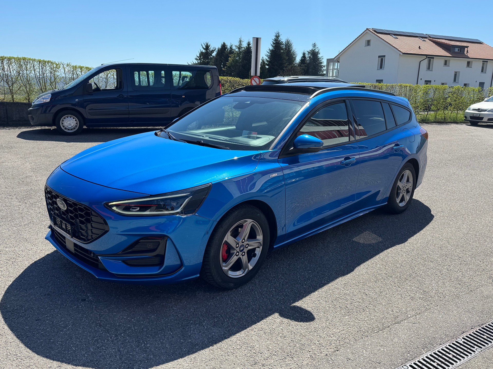 FORD Focus 1.0 MHEV ST-Line X Automat