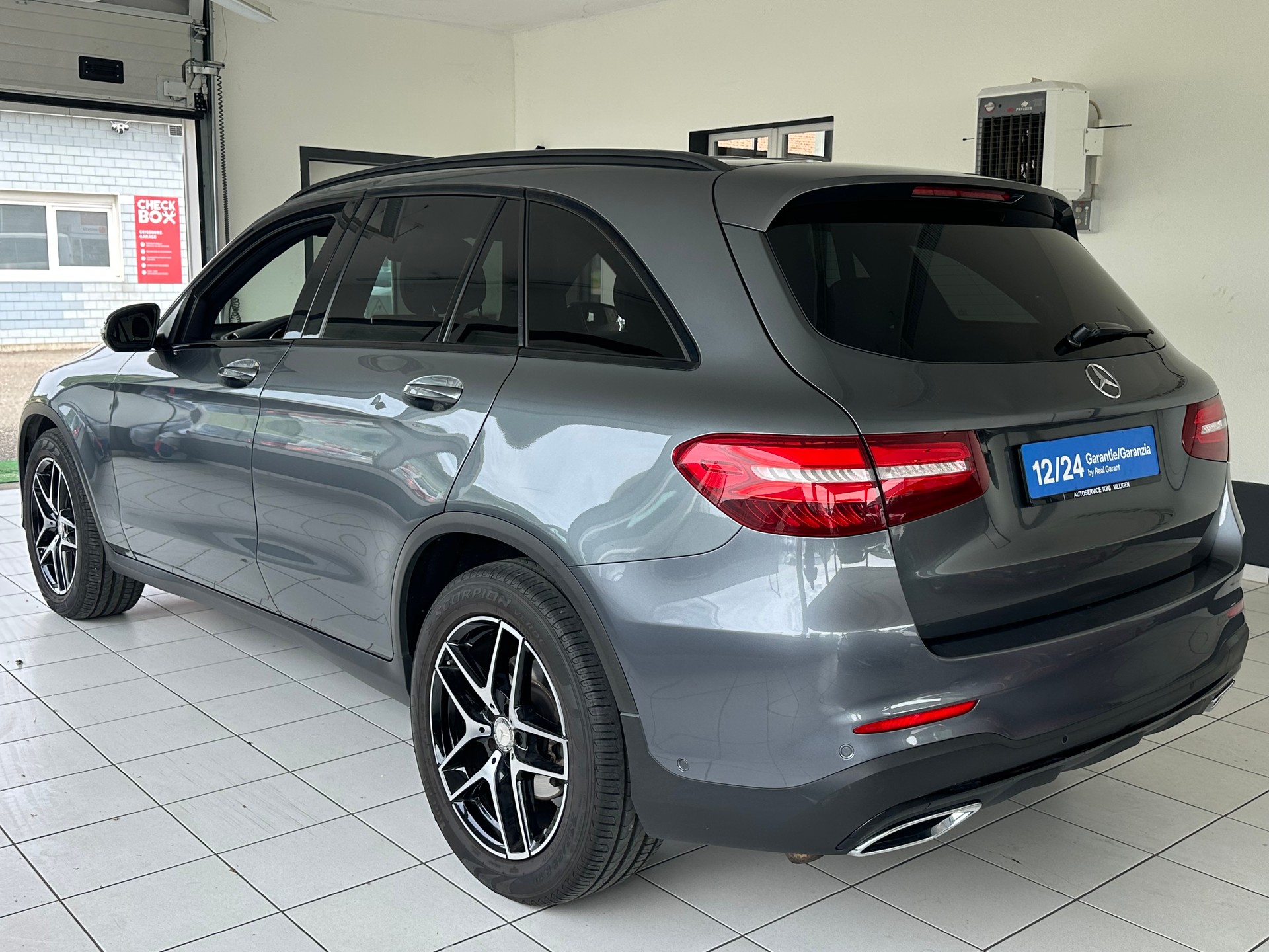 MERCEDES-BENZ GLC 250 d Exclusive 4Matic 9G-Tronic-image-6