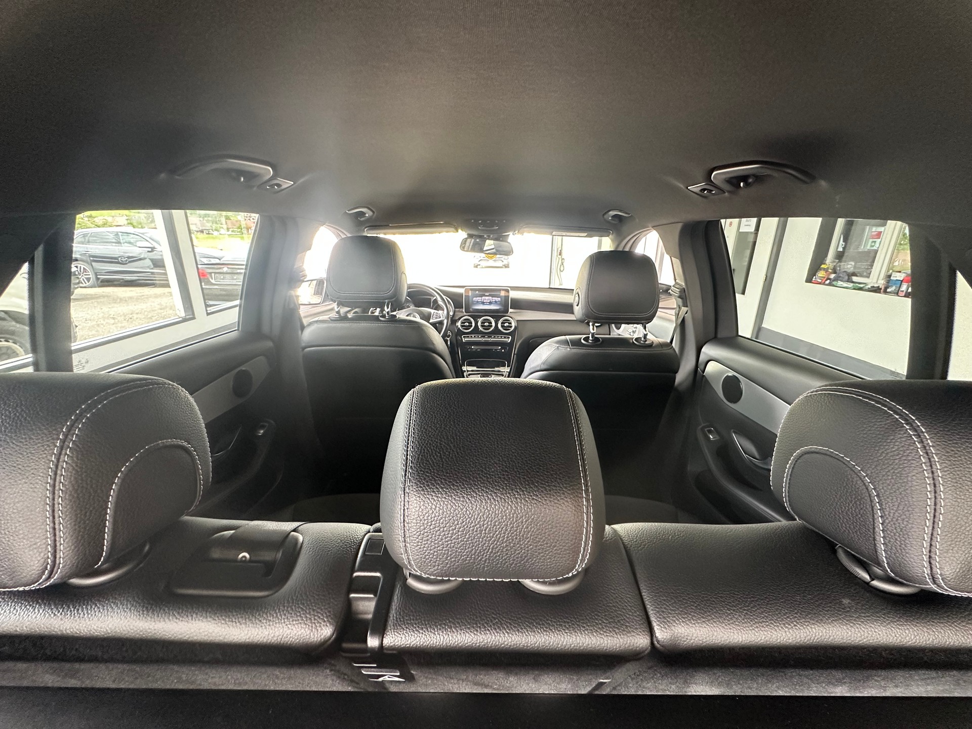 MERCEDES-BENZ GLC 250 d Exclusive 4Matic 9G-Tronic-image-14