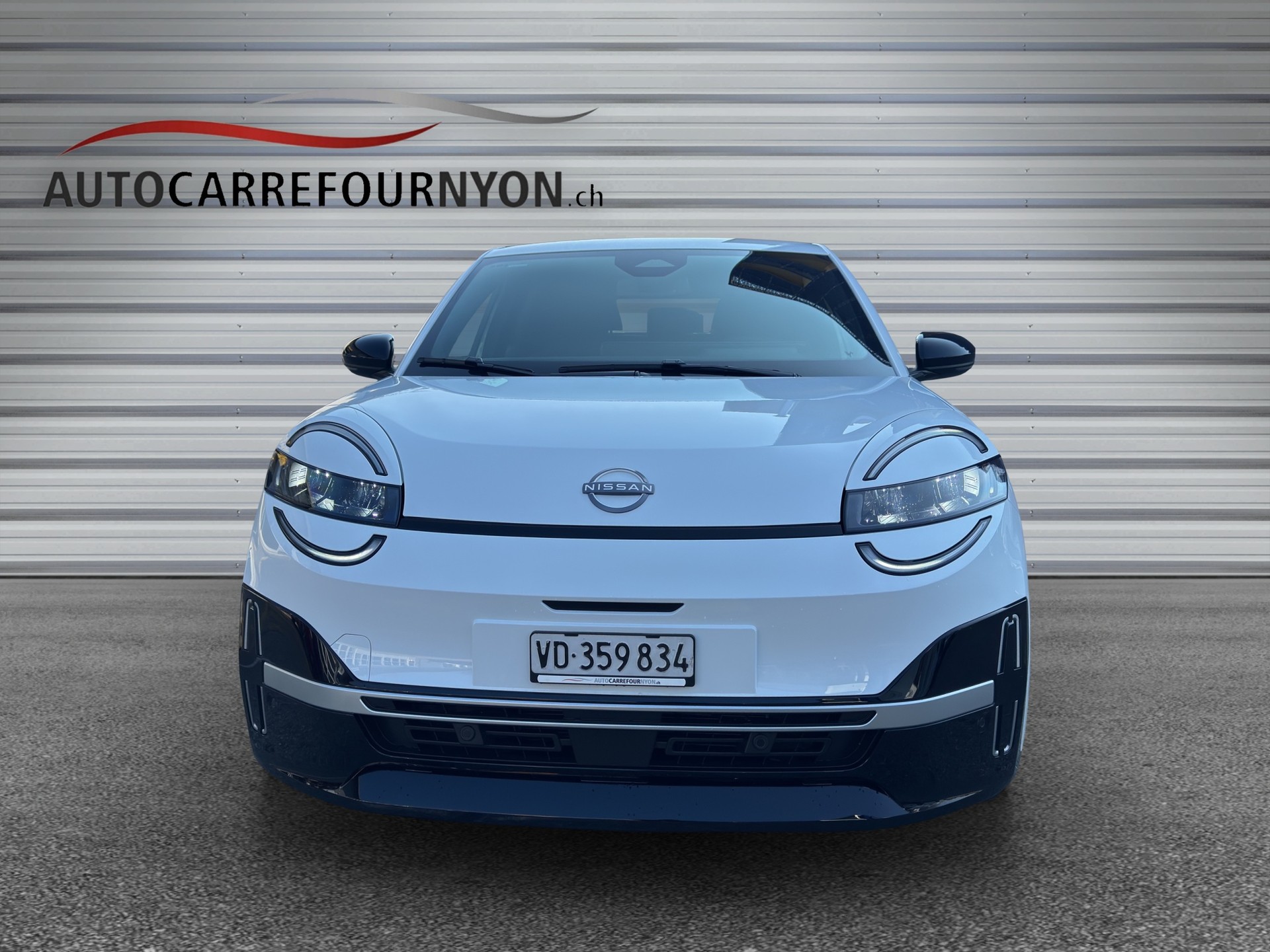 NISSAN Micra 52kWh Advance-showroom-element-1