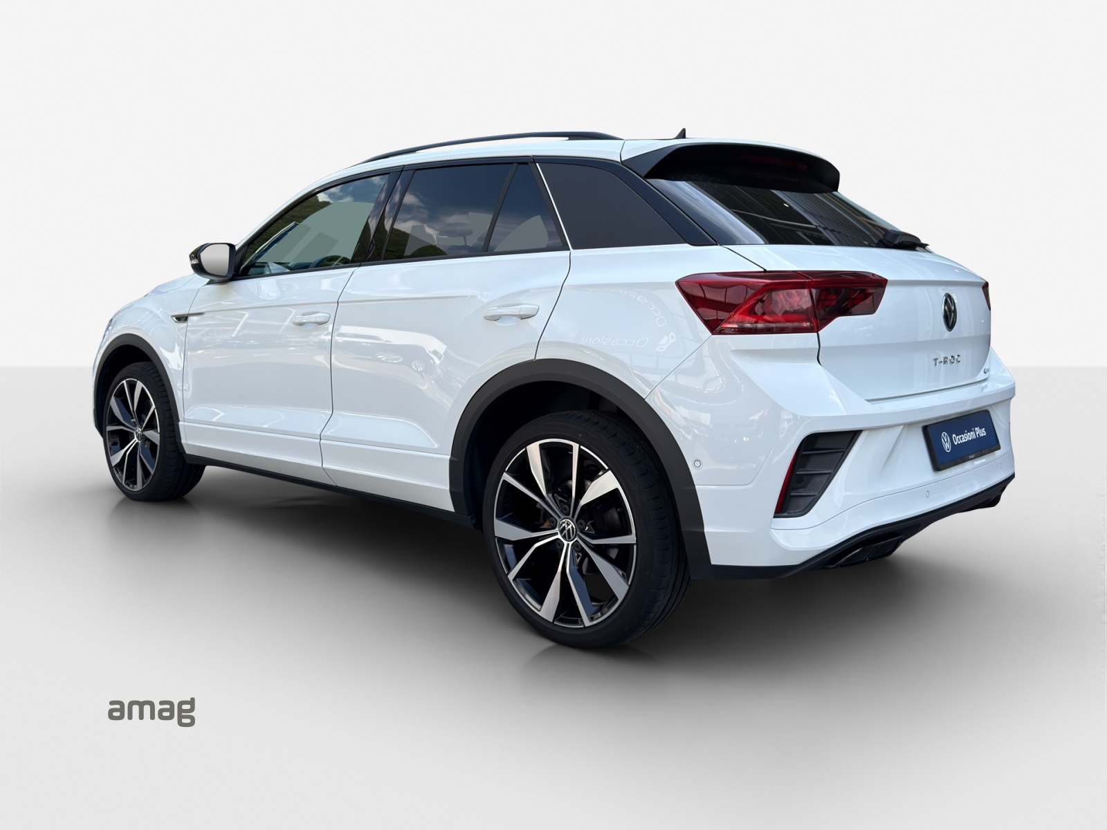 VW T-Roc 2.0 TSI R-Line DSG 4Motion-image-2