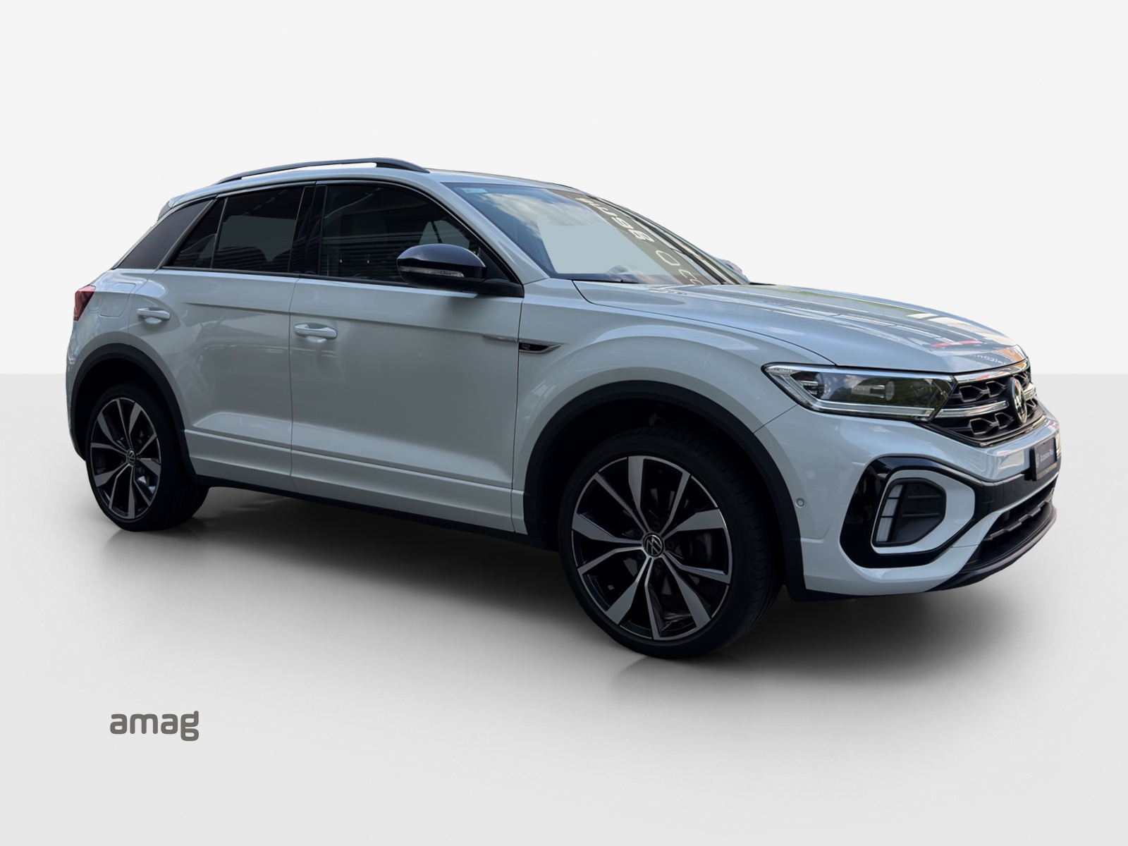 VW T-Roc 2.0 TSI R-Line DSG 4Motion-image-5