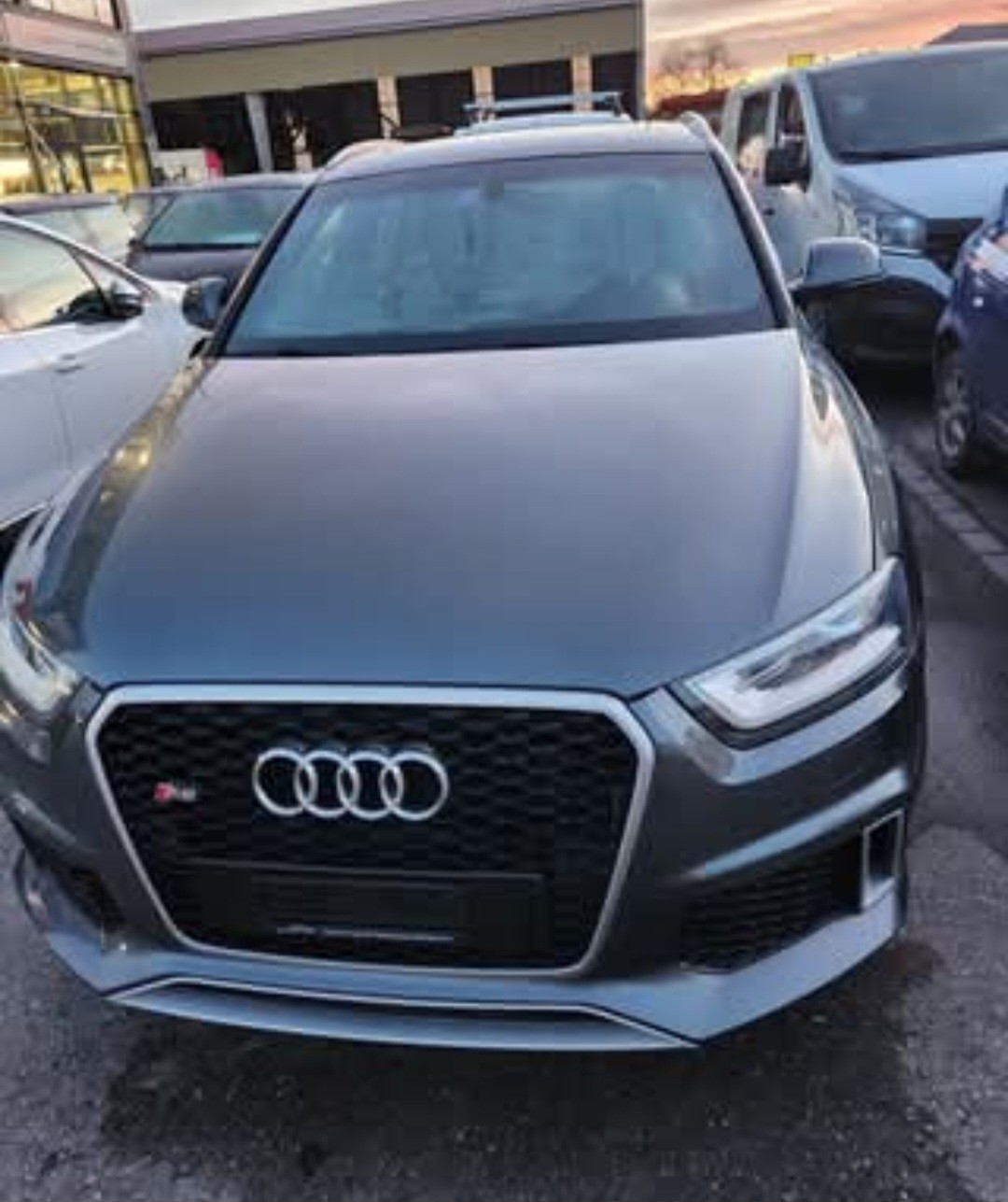 AUDI RS Q3 2.5 TFSI quattro S-tronic
