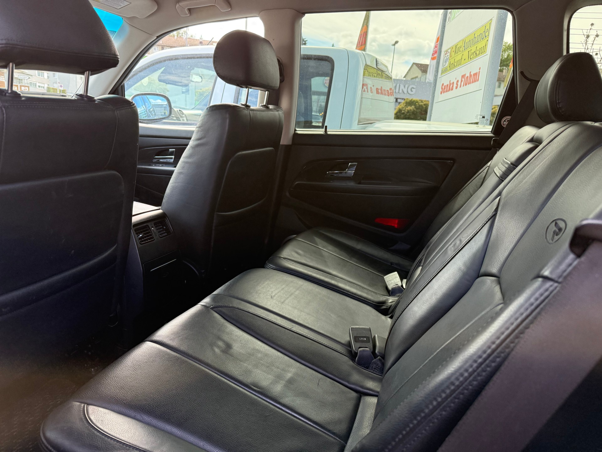 KGM-SsangYong Rexton RX 270 XVT Genesis Automatic-image-10