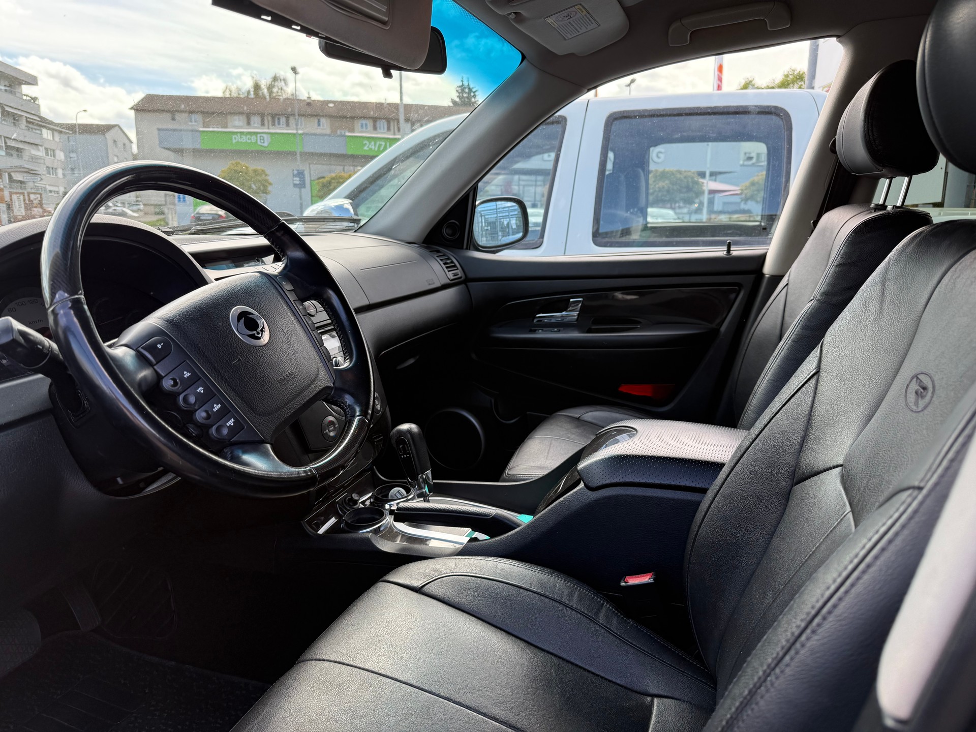 KGM-SsangYong Rexton RX 270 XVT Genesis Automatic-image-3