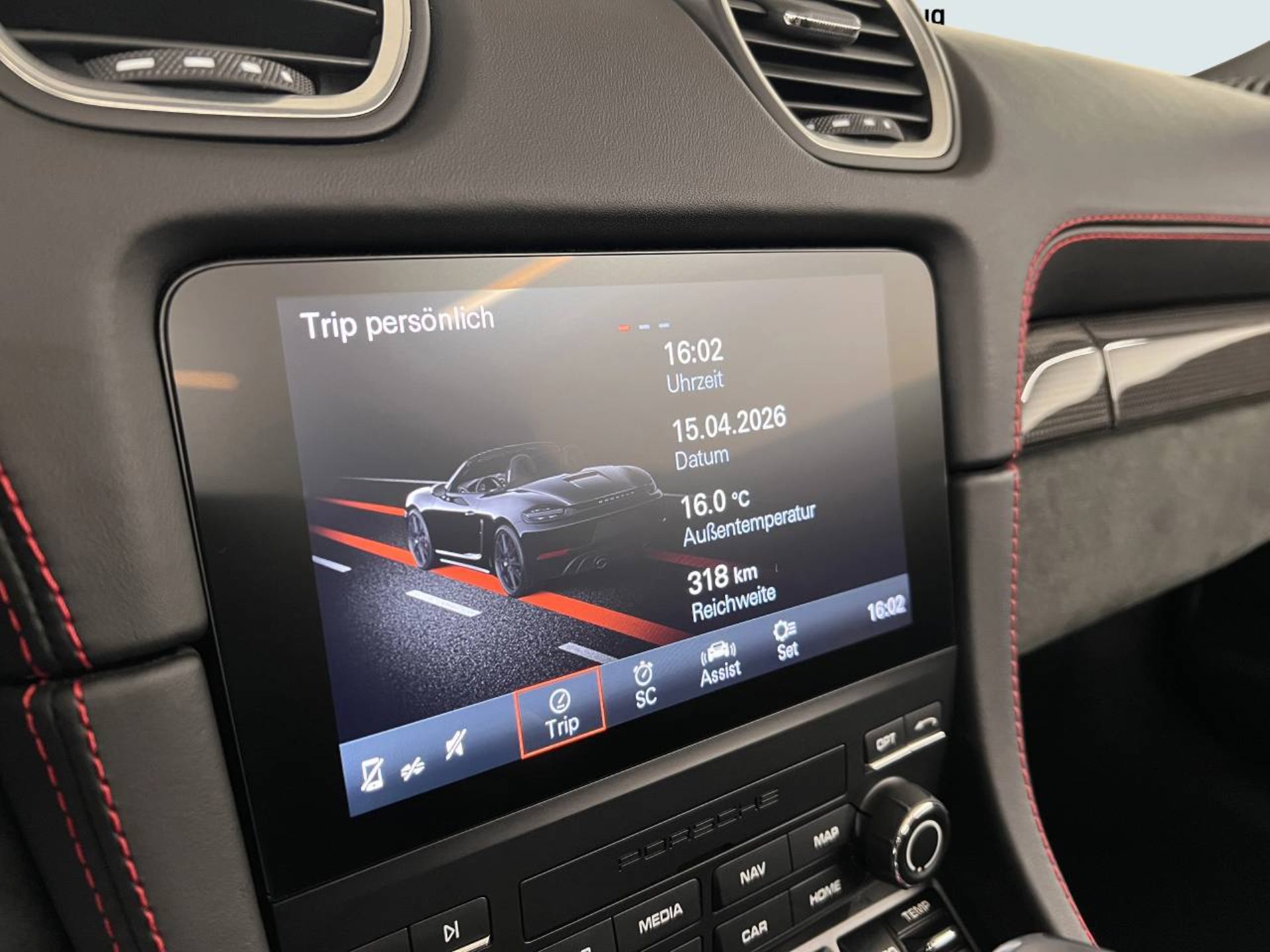 PORSCHE 718 Boxster GTS 4.0-image-29